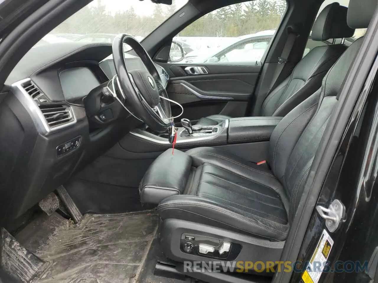 7 fotografías del automóvil dañado 5UXCR6C50KLL64979 BMW X5 2019