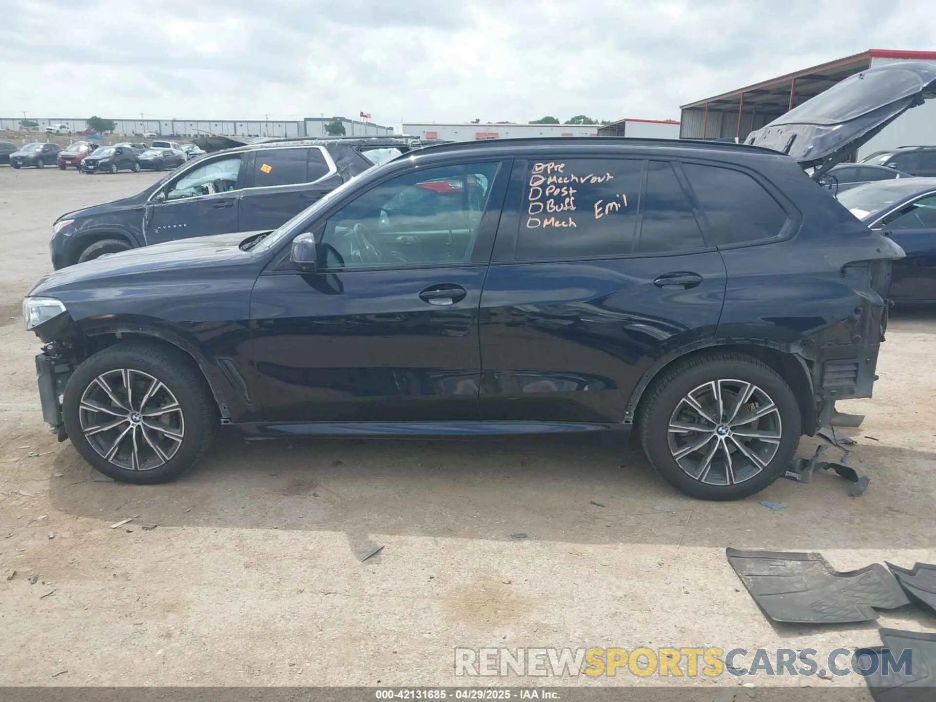 15 fotografías del automóvil dañado 5UXCR6C51KLL22840 BMW X5 2019