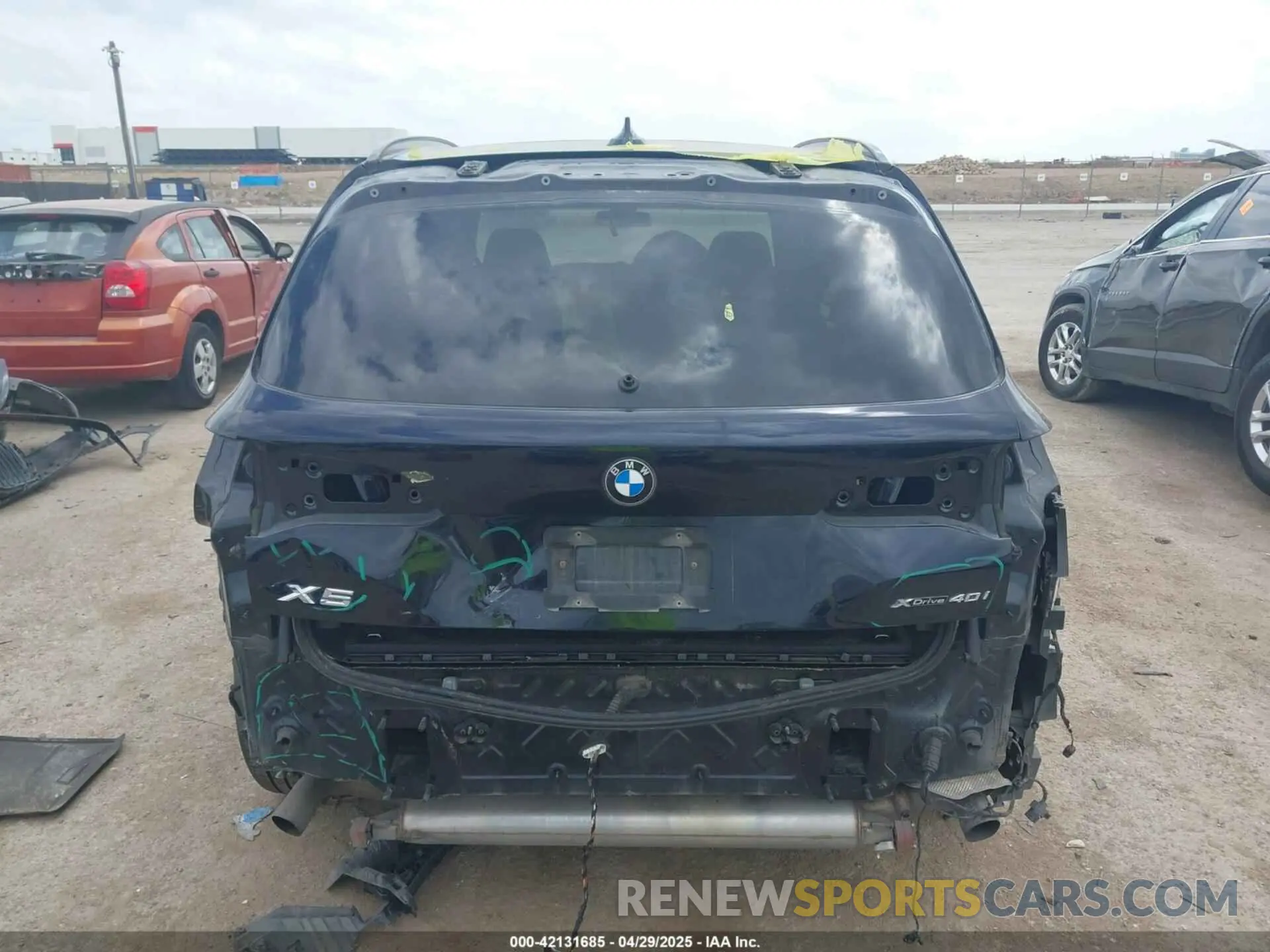 17 fotografías del automóvil dañado 5UXCR6C51KLL22840 BMW X5 2019