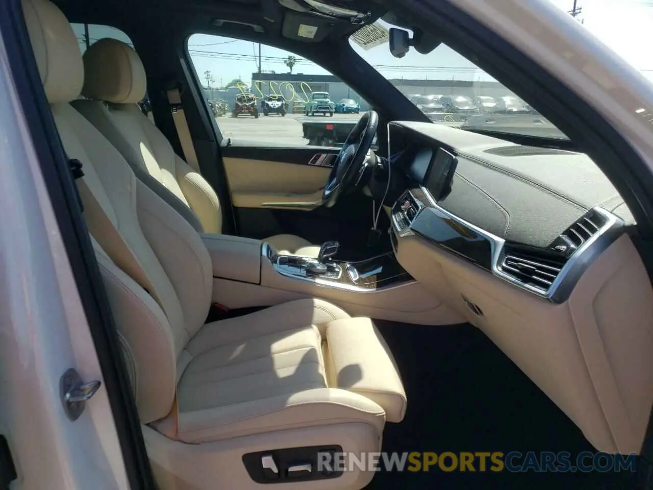 5 fotografías del automóvil dañado 5UXCR6C51KLL53053 BMW X5 2019