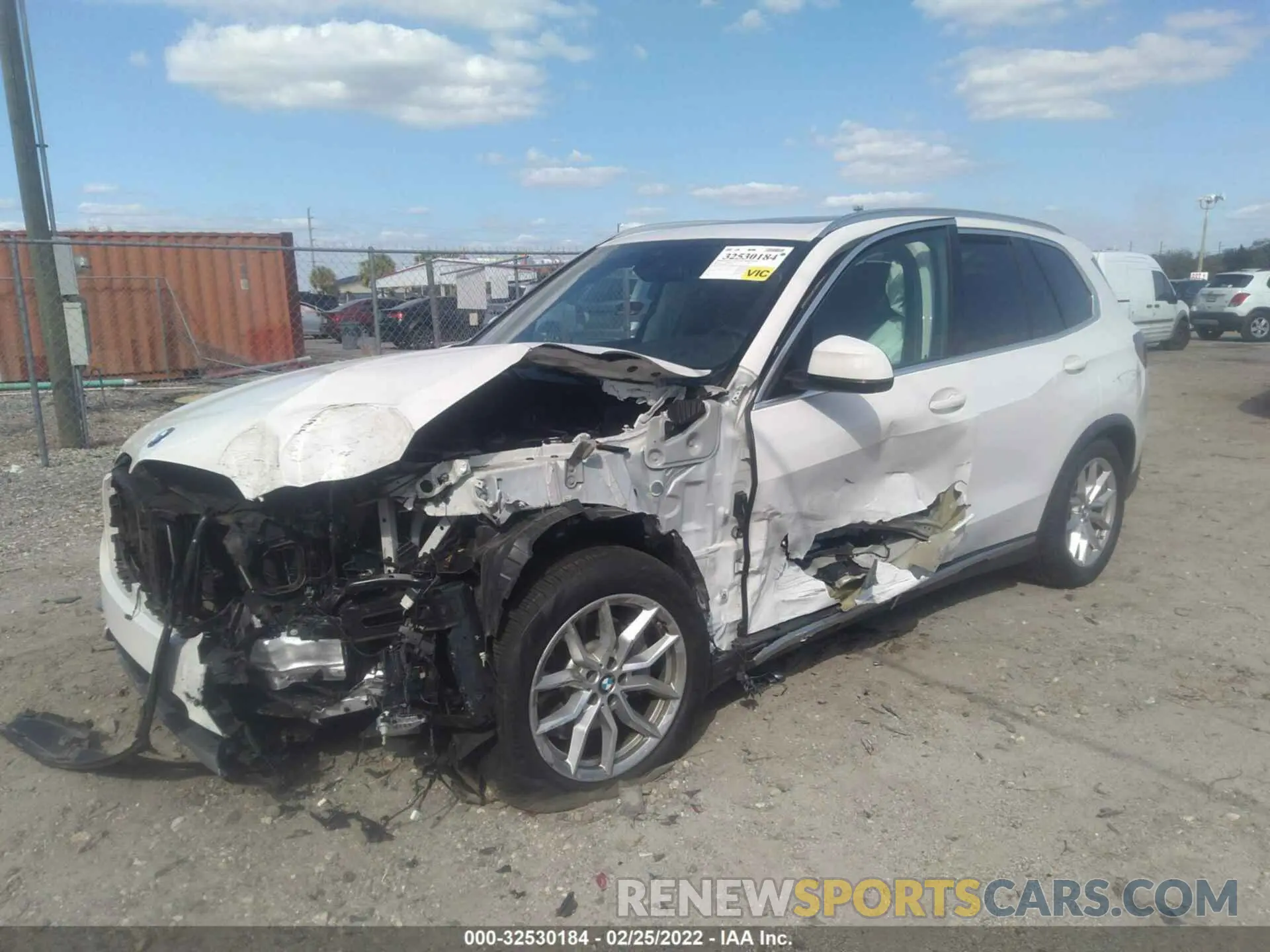 2 fotografías del automóvil dañado 5UXCR6C52KLK87743 BMW X5 2019