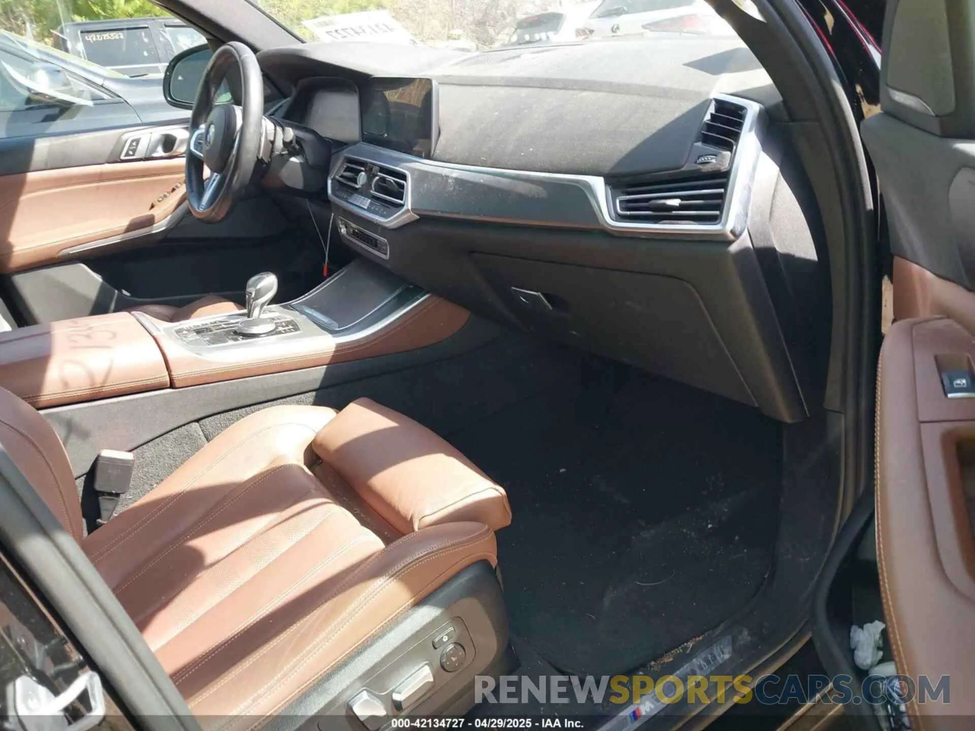 5 fotografías del automóvil dañado 5UXCR6C52KLL39565 BMW X5 2019