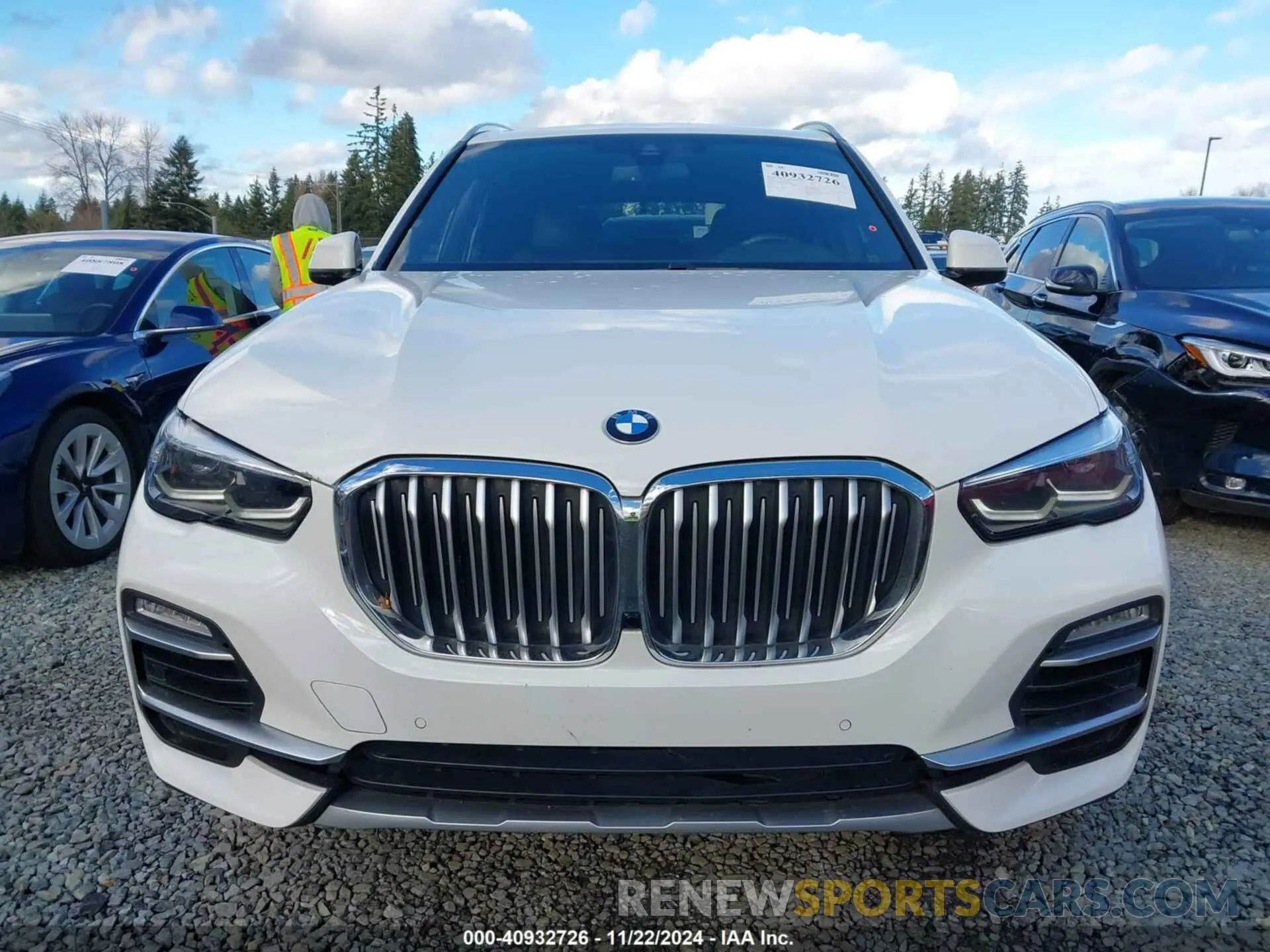 12 fotografías del automóvil dañado 5UXCR6C53KLL04050 BMW X5 2019