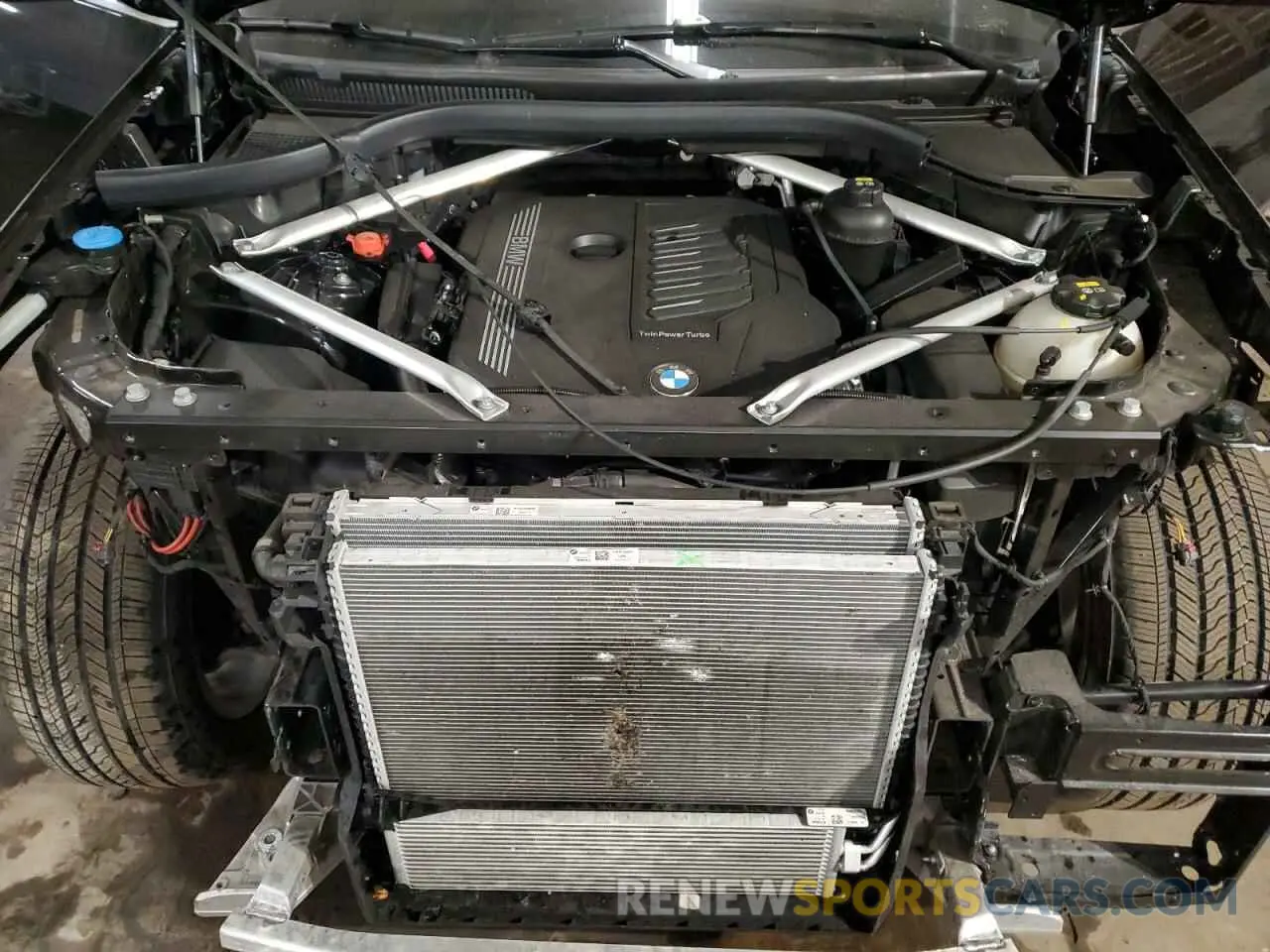 12 fotografías del automóvil dañado 5UXCR6C53KLL11760 BMW X5 2019