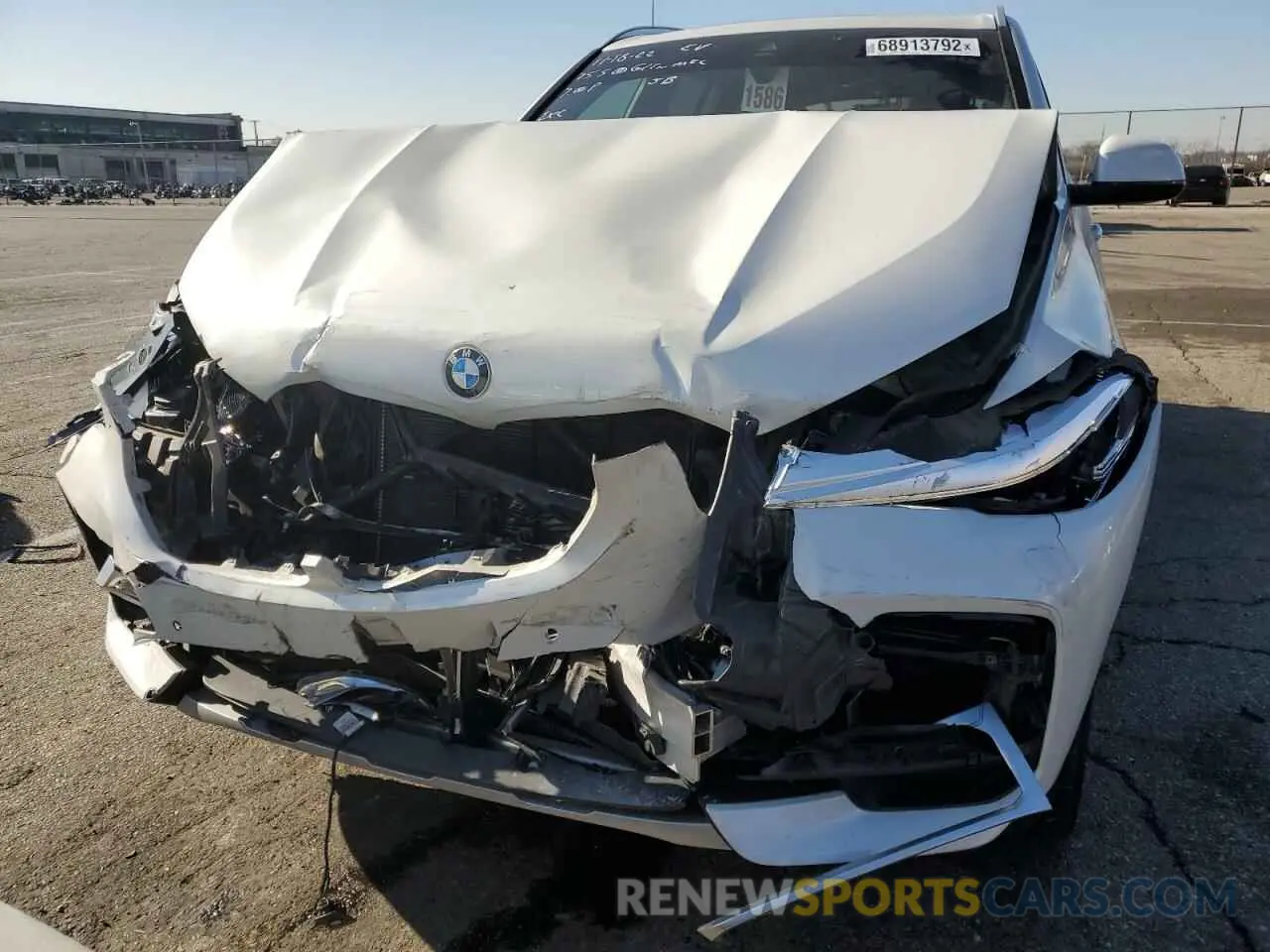 12 fotografías del automóvil dañado 5UXCR6C53KLL34259 BMW X5 2019