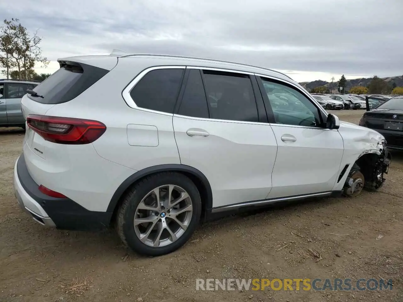 3 fotografías del automóvil dañado 5UXCR6C53KLL36982 BMW X5 2019