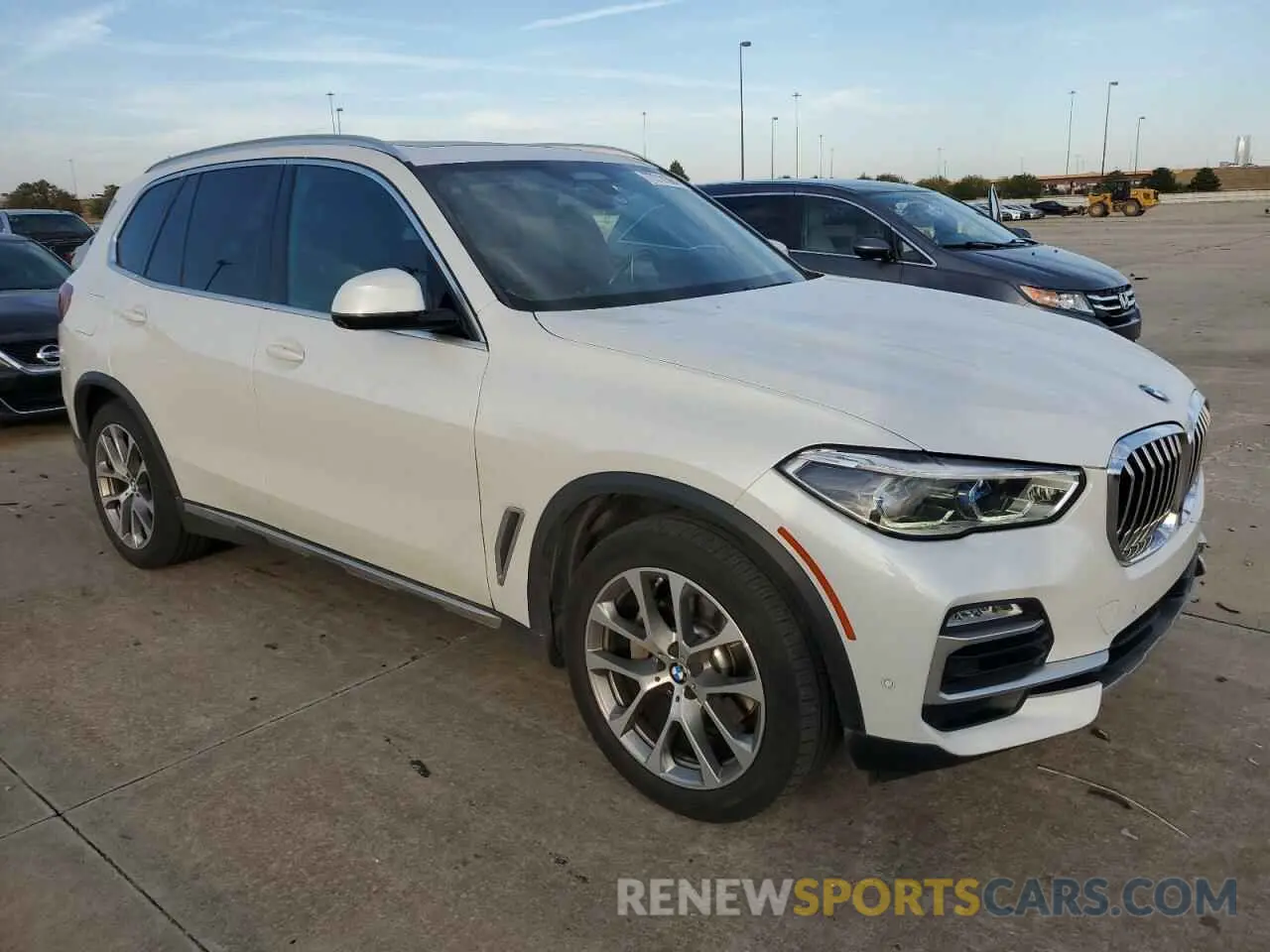 4 fotografías del automóvil dañado 5UXCR6C53KLL60389 BMW X5 2019