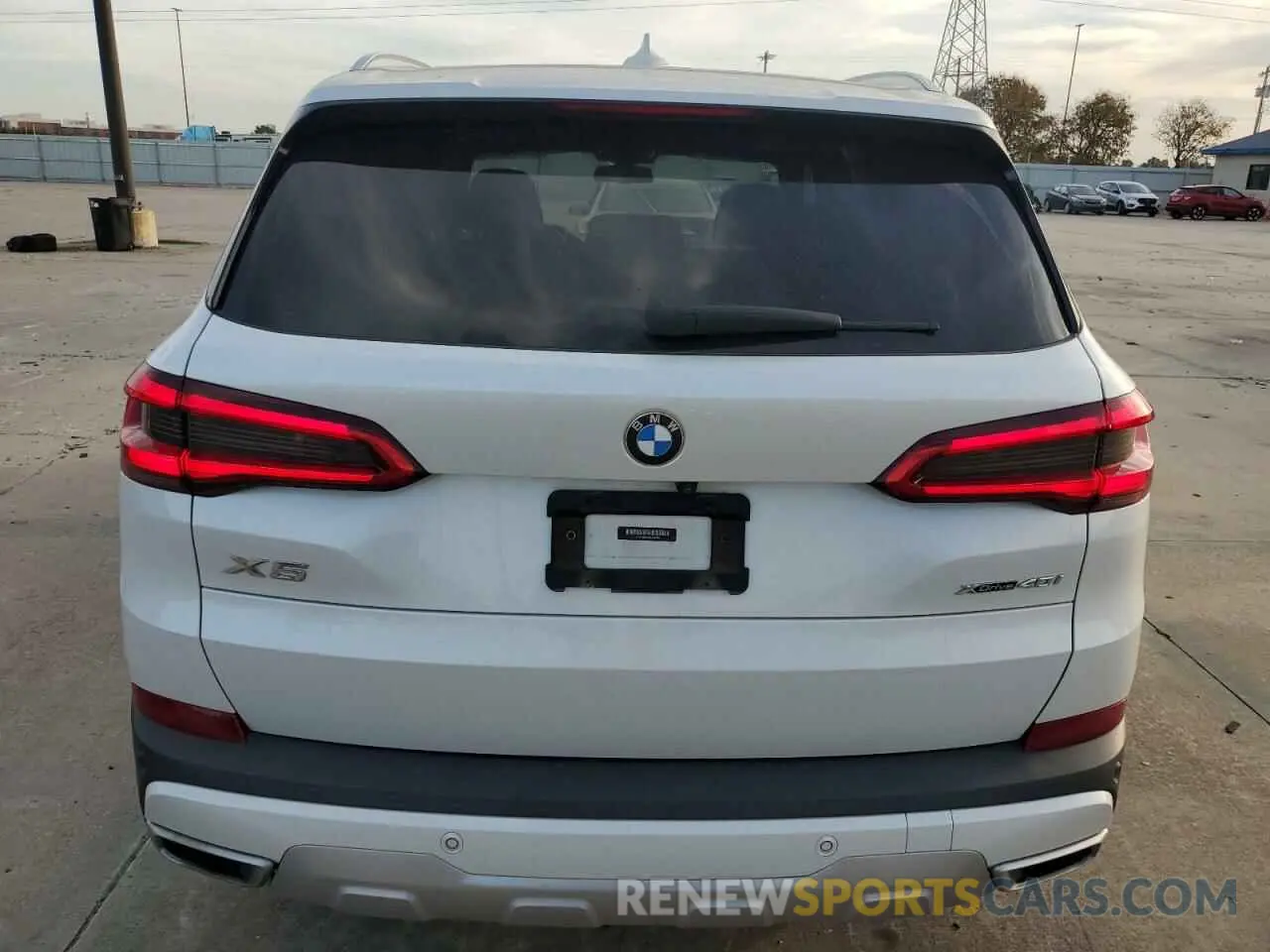 6 fotografías del automóvil dañado 5UXCR6C53KLL60389 BMW X5 2019