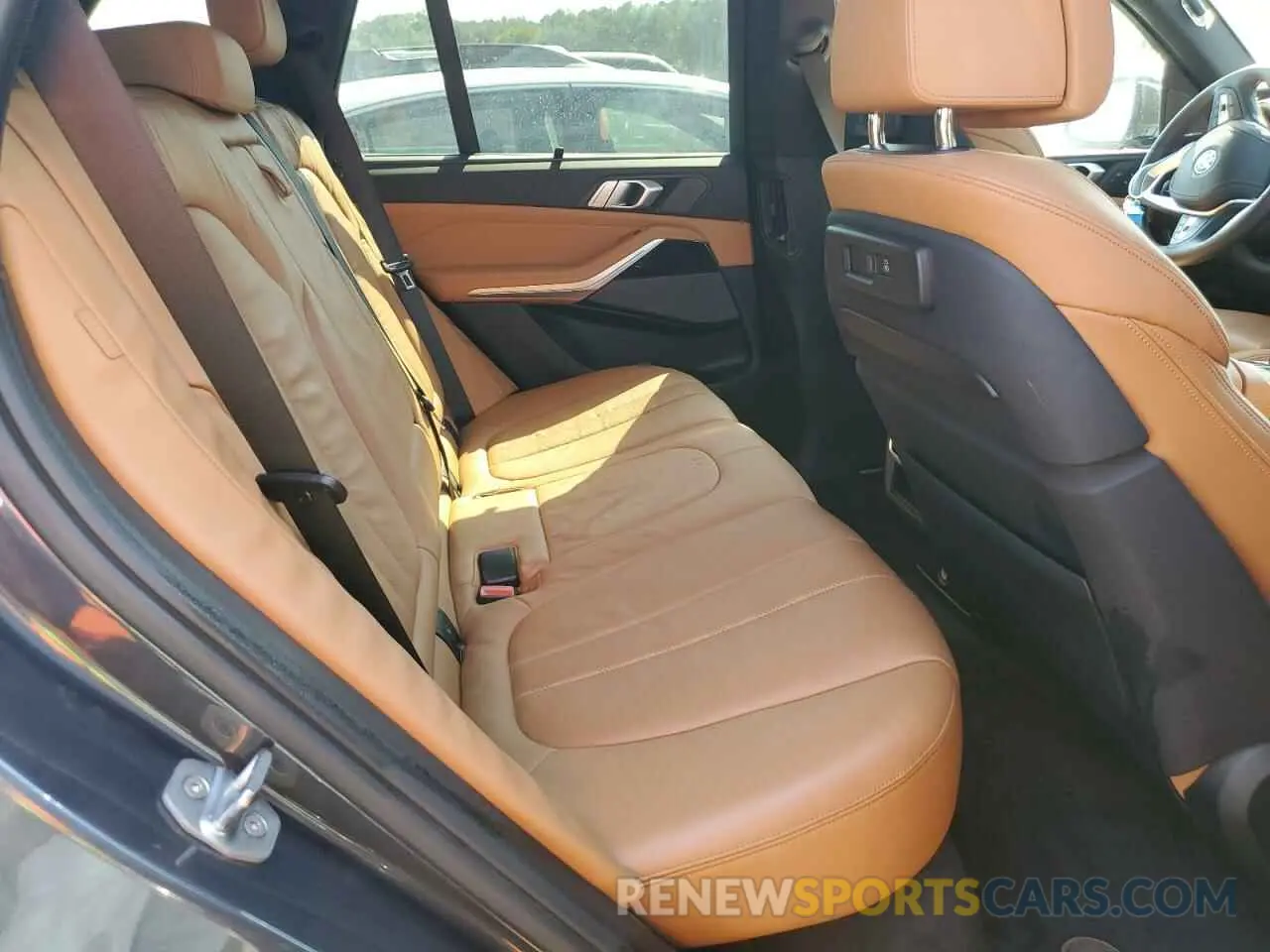11 fotografías del automóvil dañado 5UXCR6C54KLK85573 BMW X5 2019