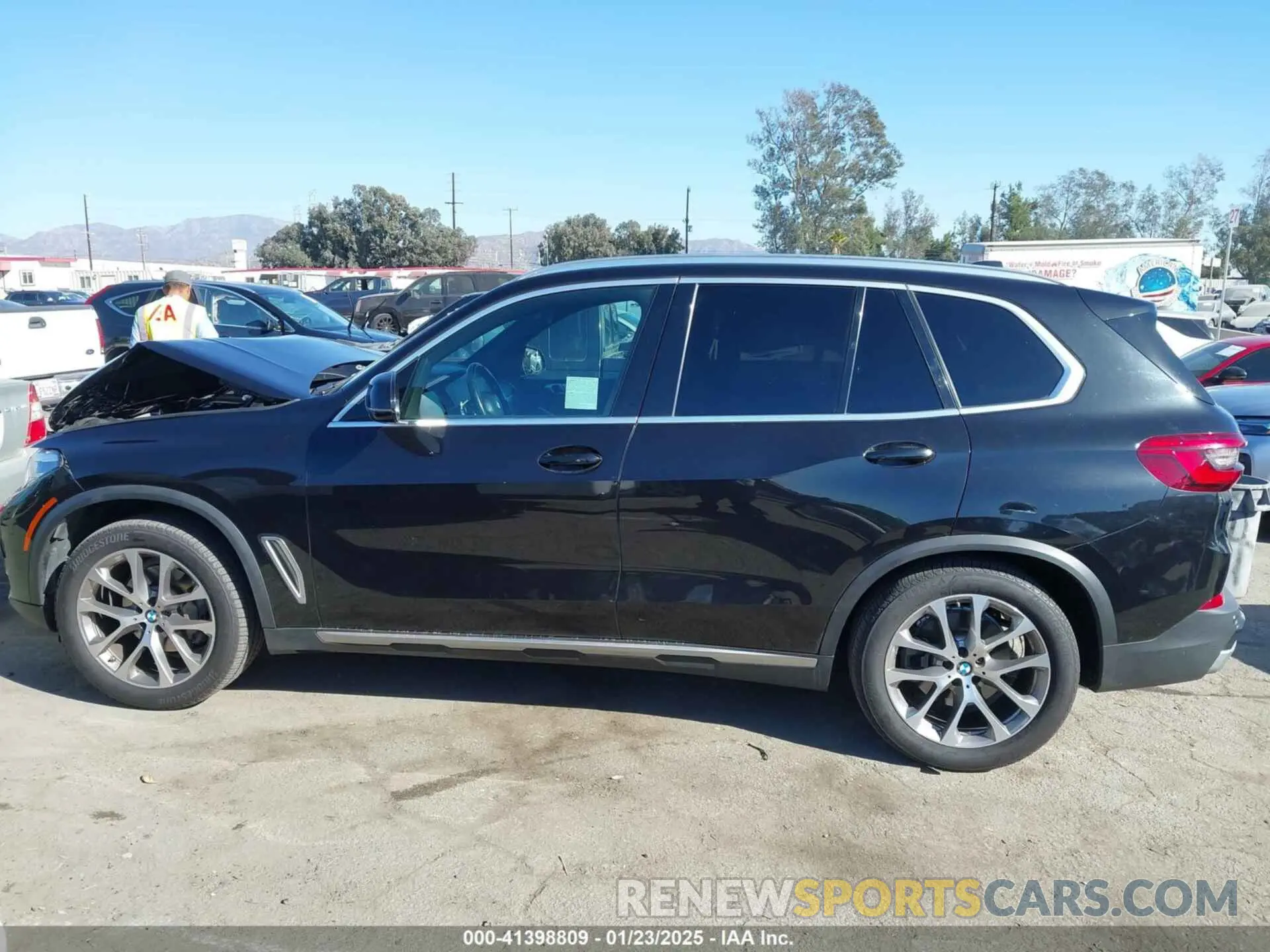 14 fotografías del automóvil dañado 5UXCR6C54KLL04798 BMW X5 2019