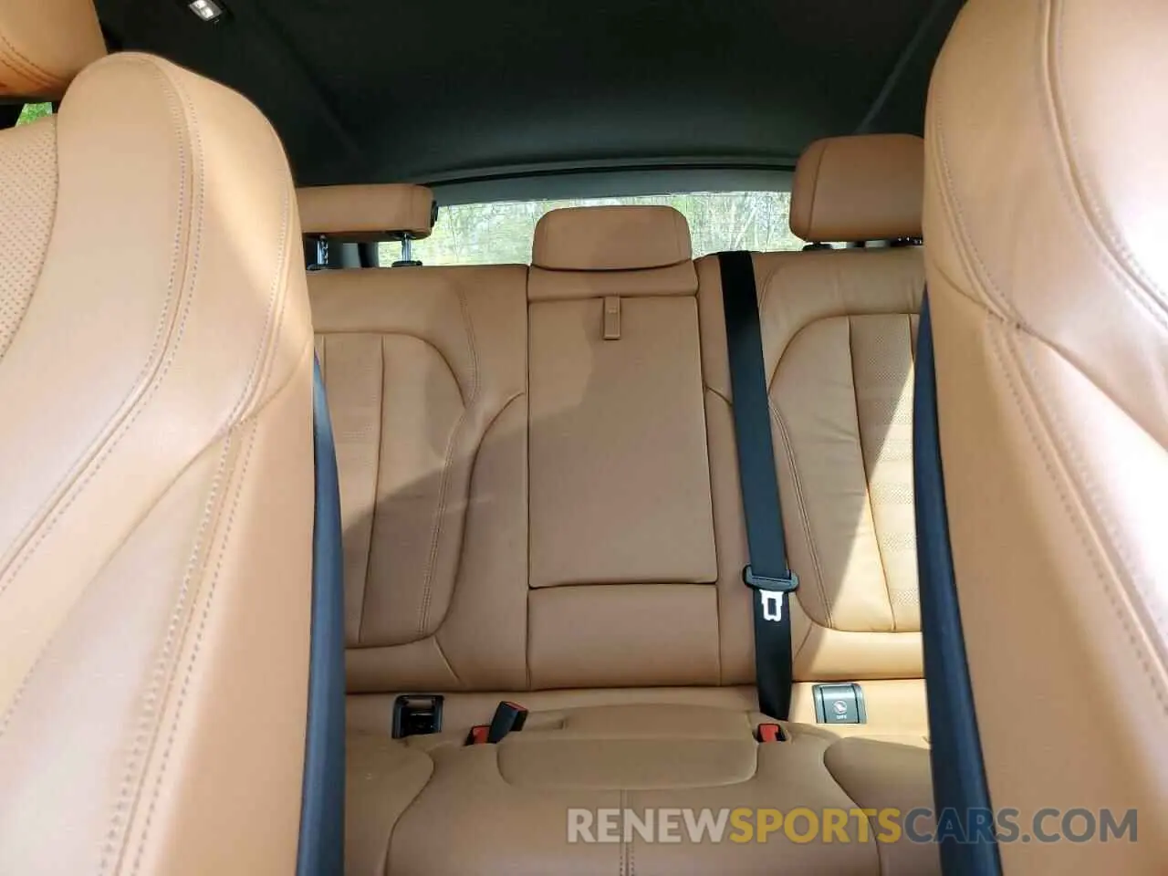 10 fotografías del automóvil dañado 5UXCR6C54KLL10598 BMW X5 2019