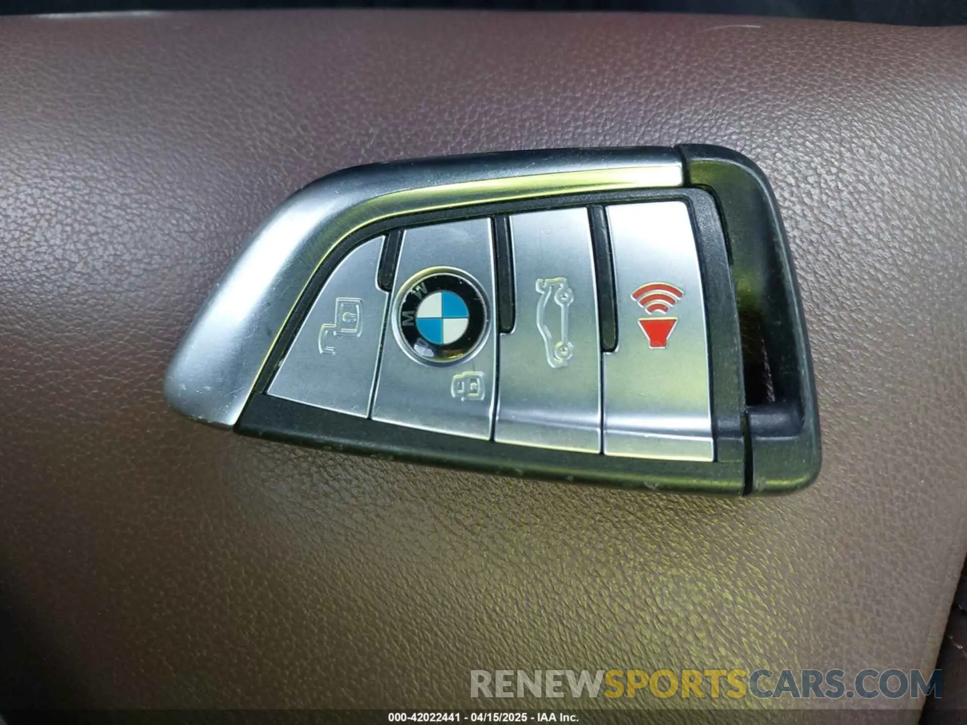 11 fotografías del automóvil dañado 5UXCR6C54KLL26896 BMW X5 2019
