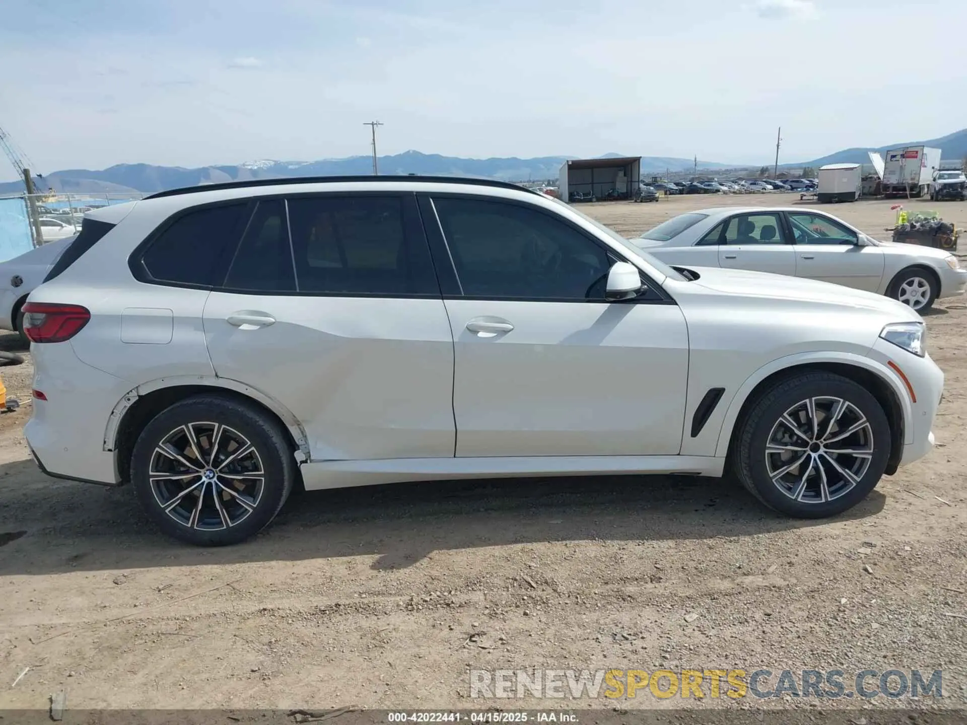 13 fotografías del automóvil dañado 5UXCR6C54KLL26896 BMW X5 2019
