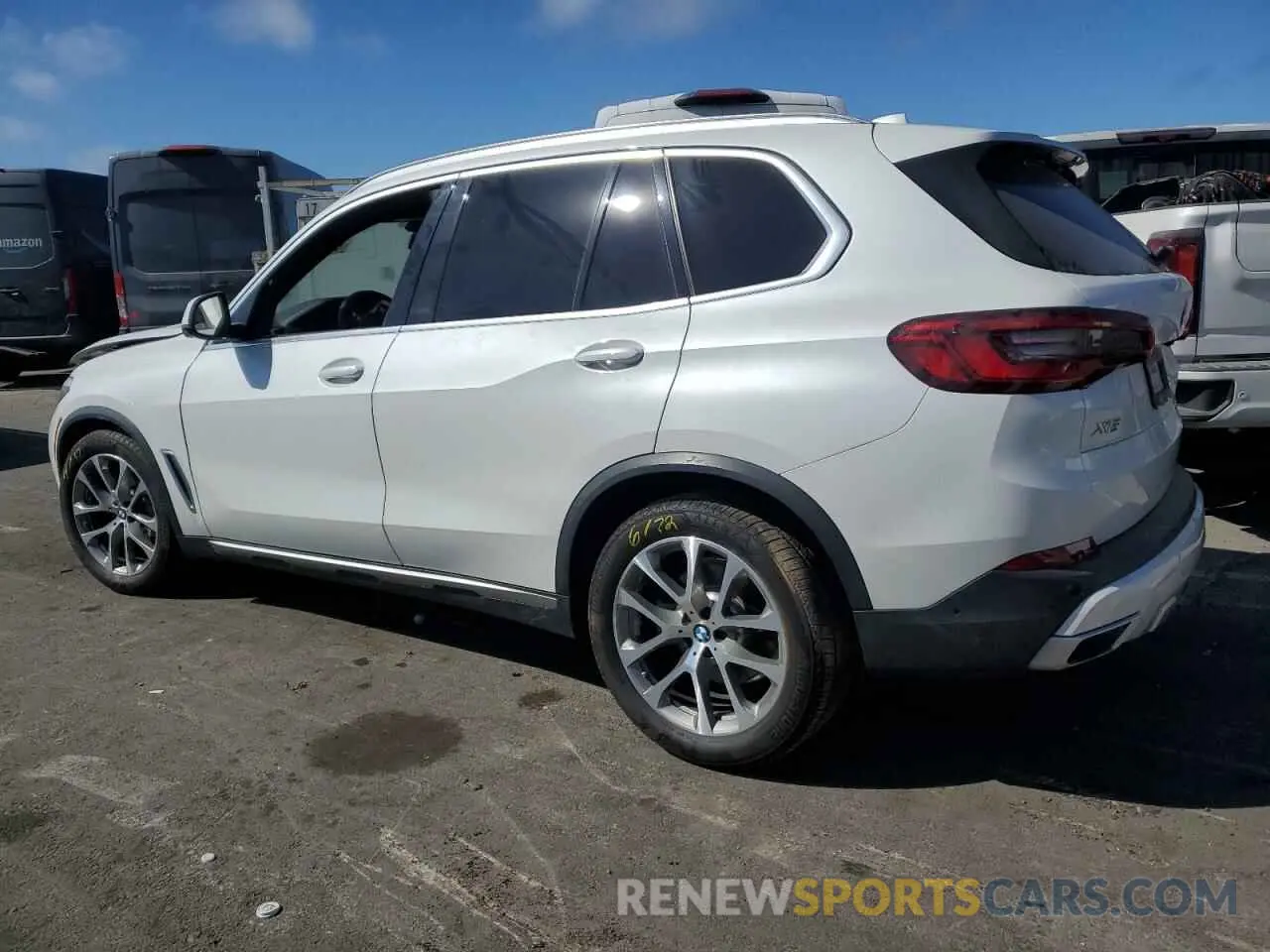 2 fotografías del automóvil dañado 5UXCR6C54KLL27868 BMW X5 2019
