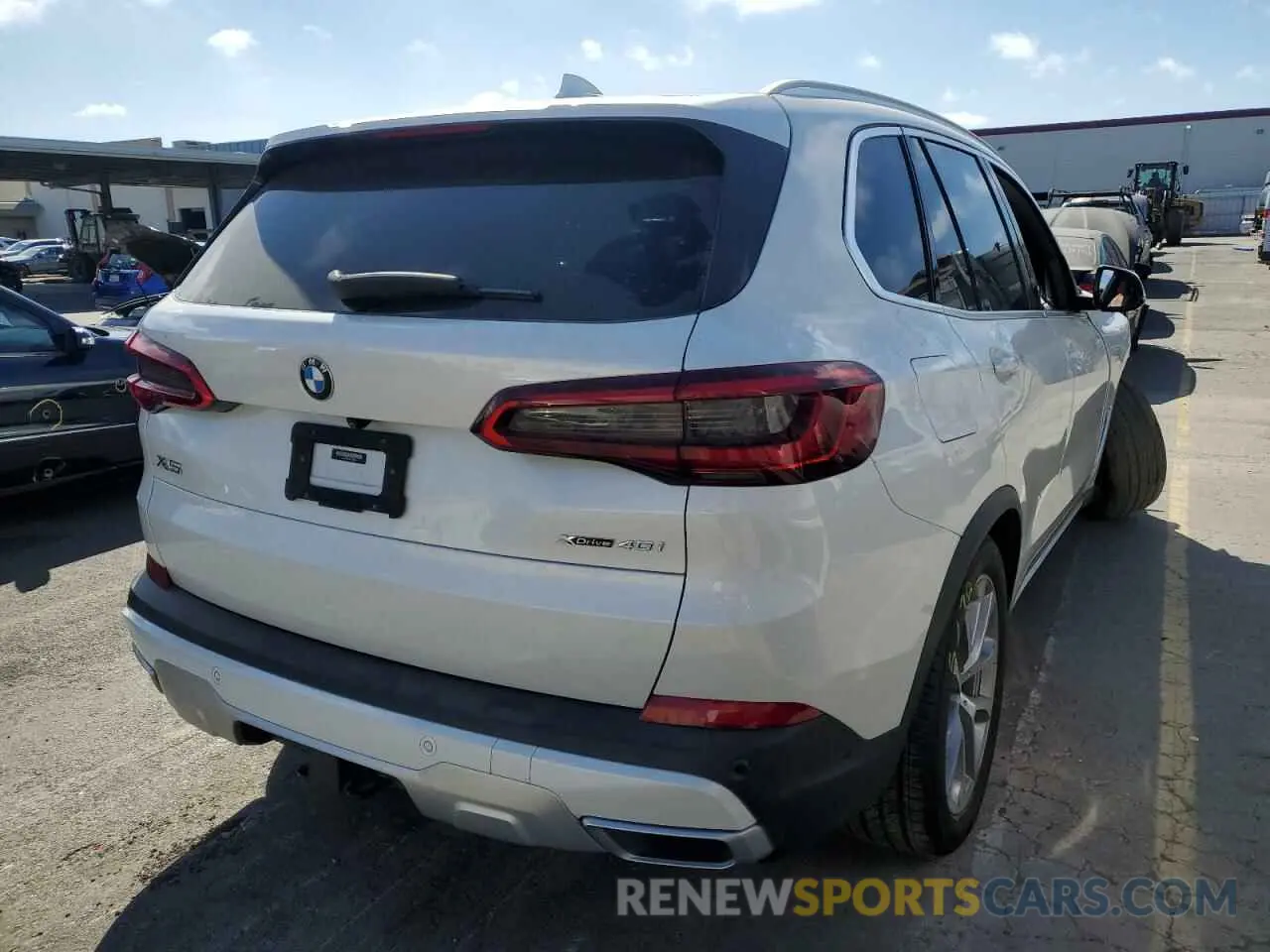 3 fotografías del automóvil dañado 5UXCR6C54KLL27868 BMW X5 2019