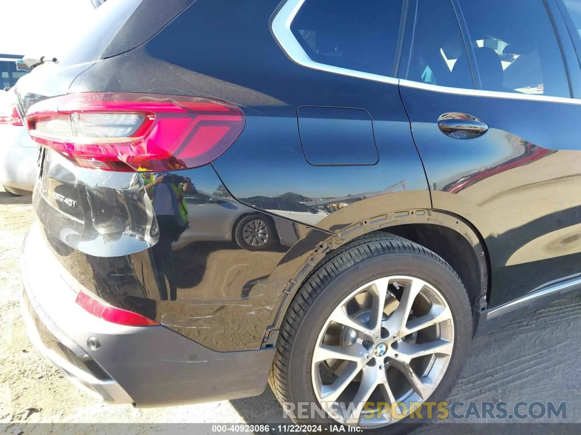 6 fotografías del automóvil dañado 5UXCR6C54KLL39096 BMW X5 2019