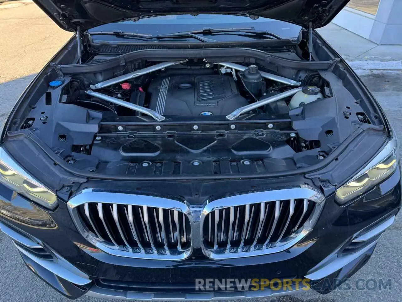 7 fotografías del automóvil dañado 5UXCR6C54KLL40314 BMW X5 2019