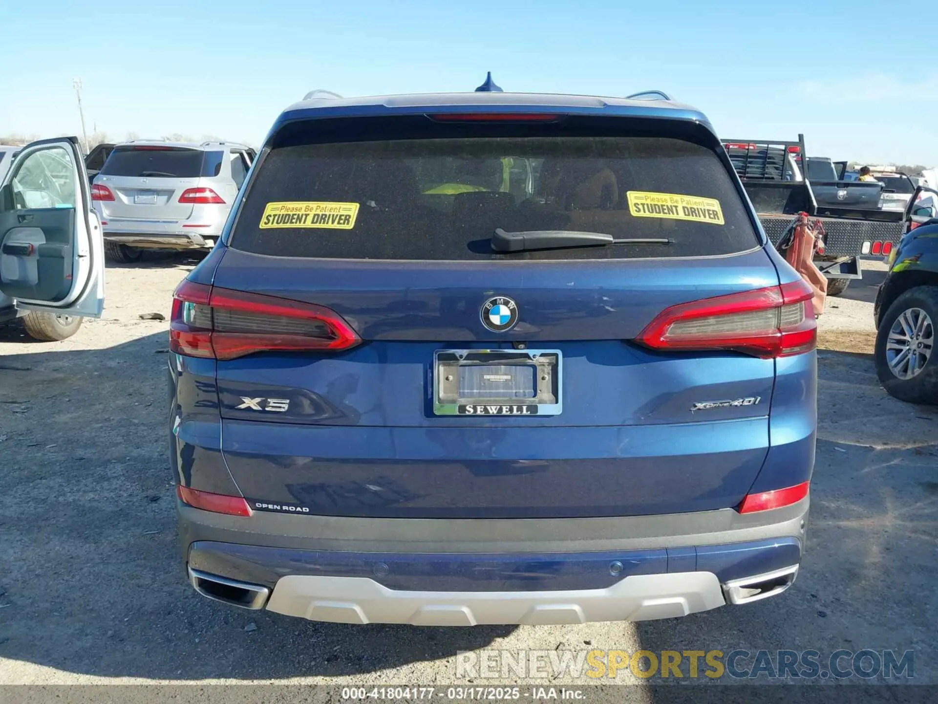 16 fotografías del automóvil dañado 5UXCR6C55KLK86618 BMW X5 2019