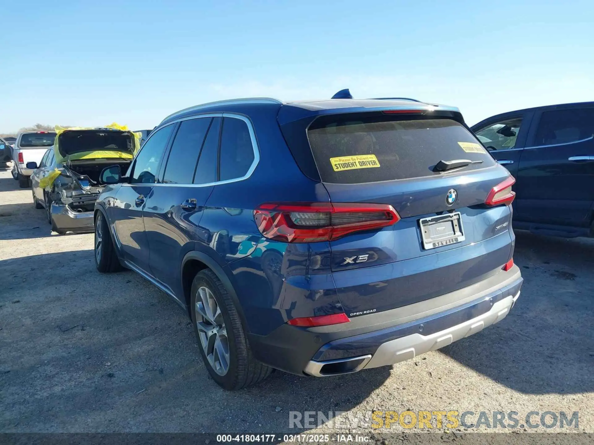 3 fotografías del automóvil dañado 5UXCR6C55KLK86618 BMW X5 2019