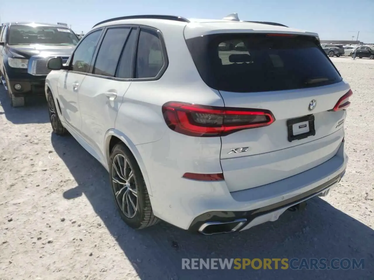 3 fotografías del automóvil dañado 5UXCR6C55KLK89972 BMW X5 2019