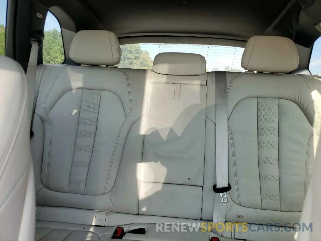 10 fotografías del automóvil dañado 5UXCR6C55KLL03868 BMW X5 2019