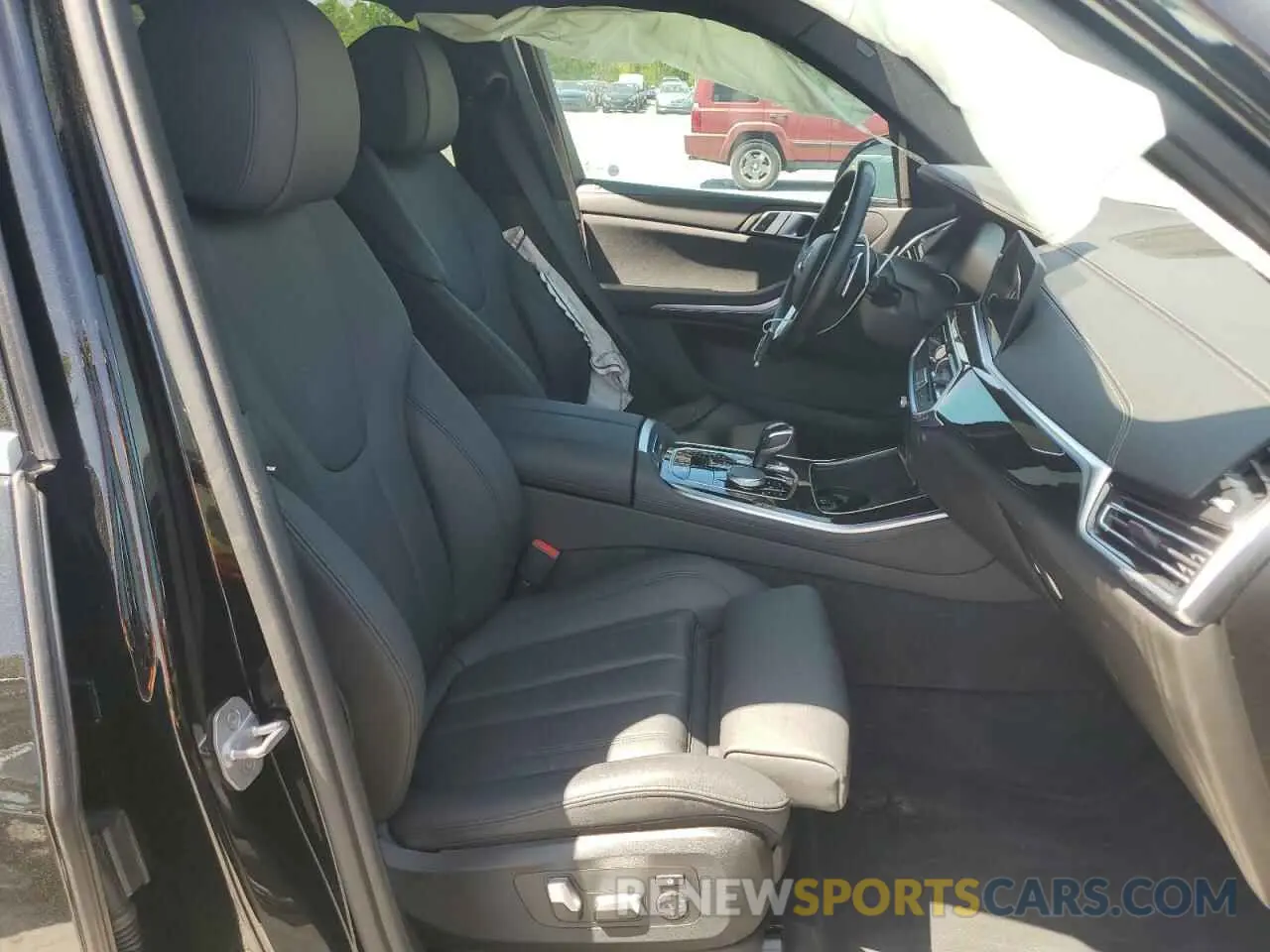7 fotografías del automóvil dañado 5UXCR6C55KLL13736 BMW X5 2019
