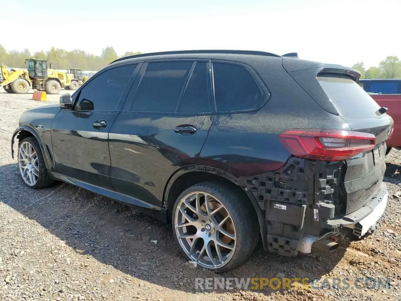 2 fotografías del automóvil dañado 5UXCR6C55KLL34585 BMW X5 2019