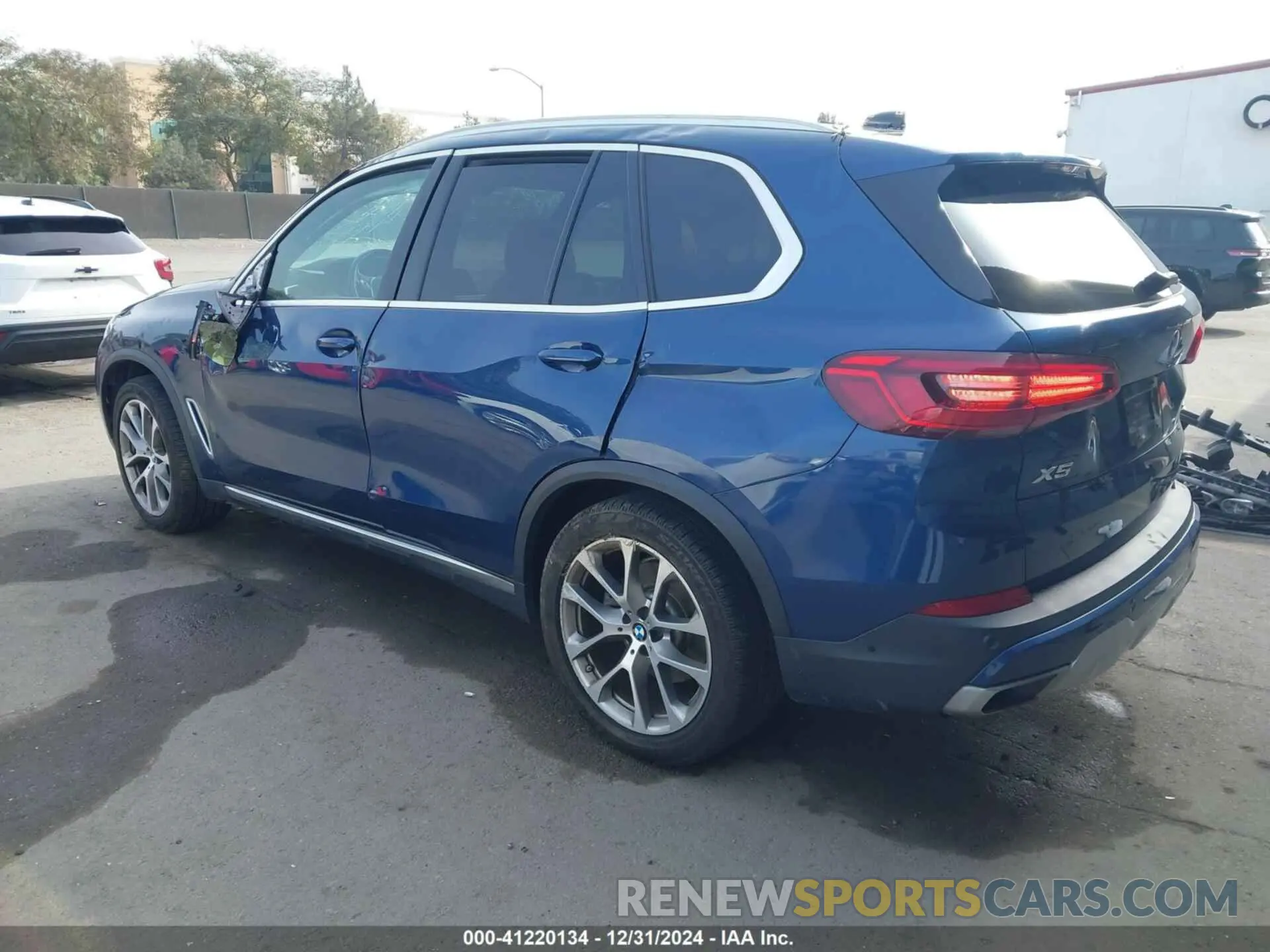 3 fotografías del automóvil dañado 5UXCR6C55KLL51287 BMW X5 2019