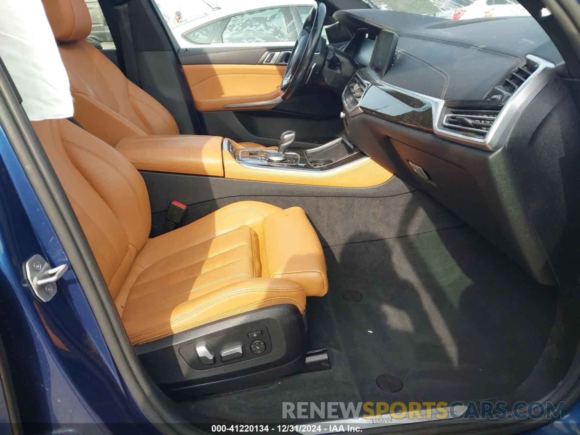 5 fotografías del automóvil dañado 5UXCR6C55KLL51287 BMW X5 2019