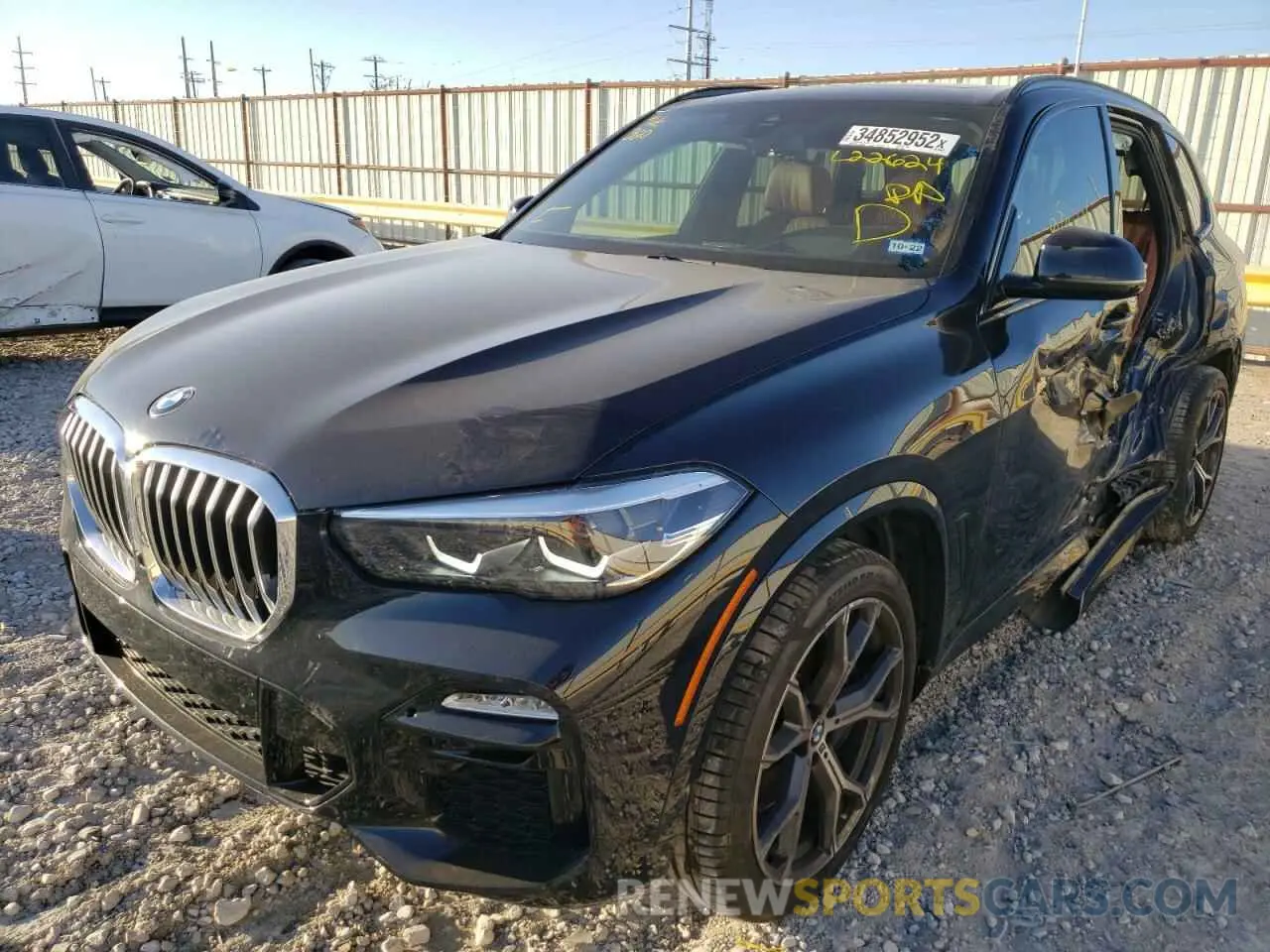 2 fotografías del automóvil dañado 5UXCR6C56KLL22624 BMW X5 2019