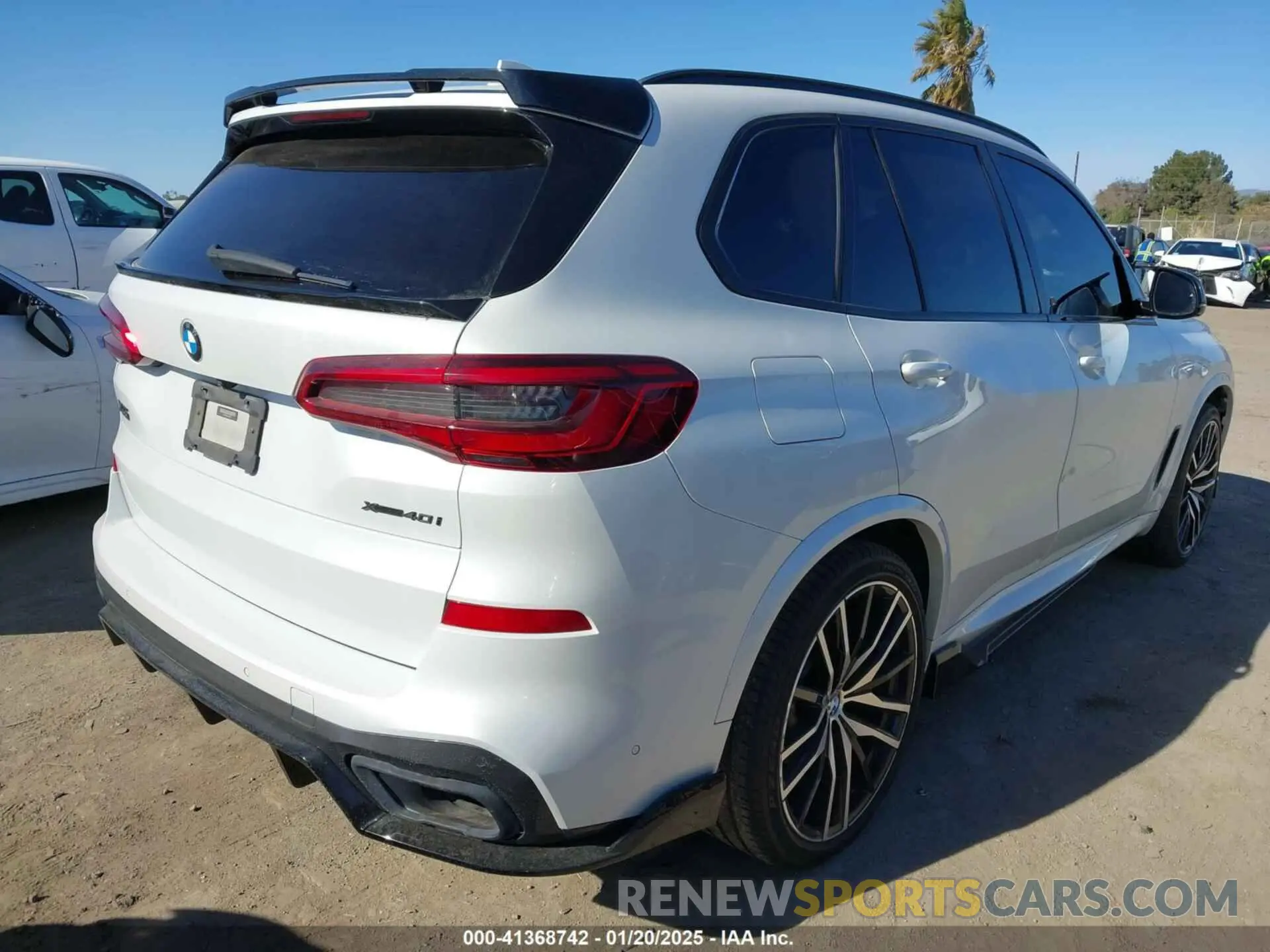 4 fotografías del automóvil dañado 5UXCR6C56KLL39617 BMW X5 2019