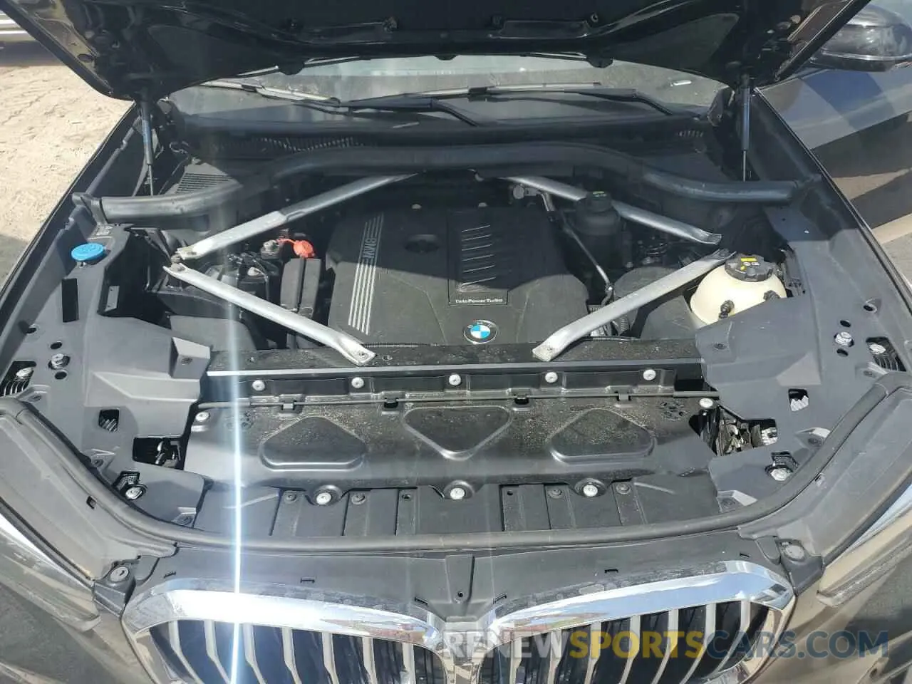 12 fotografías del automóvil dañado 5UXCR6C57KLL08148 BMW X5 2019