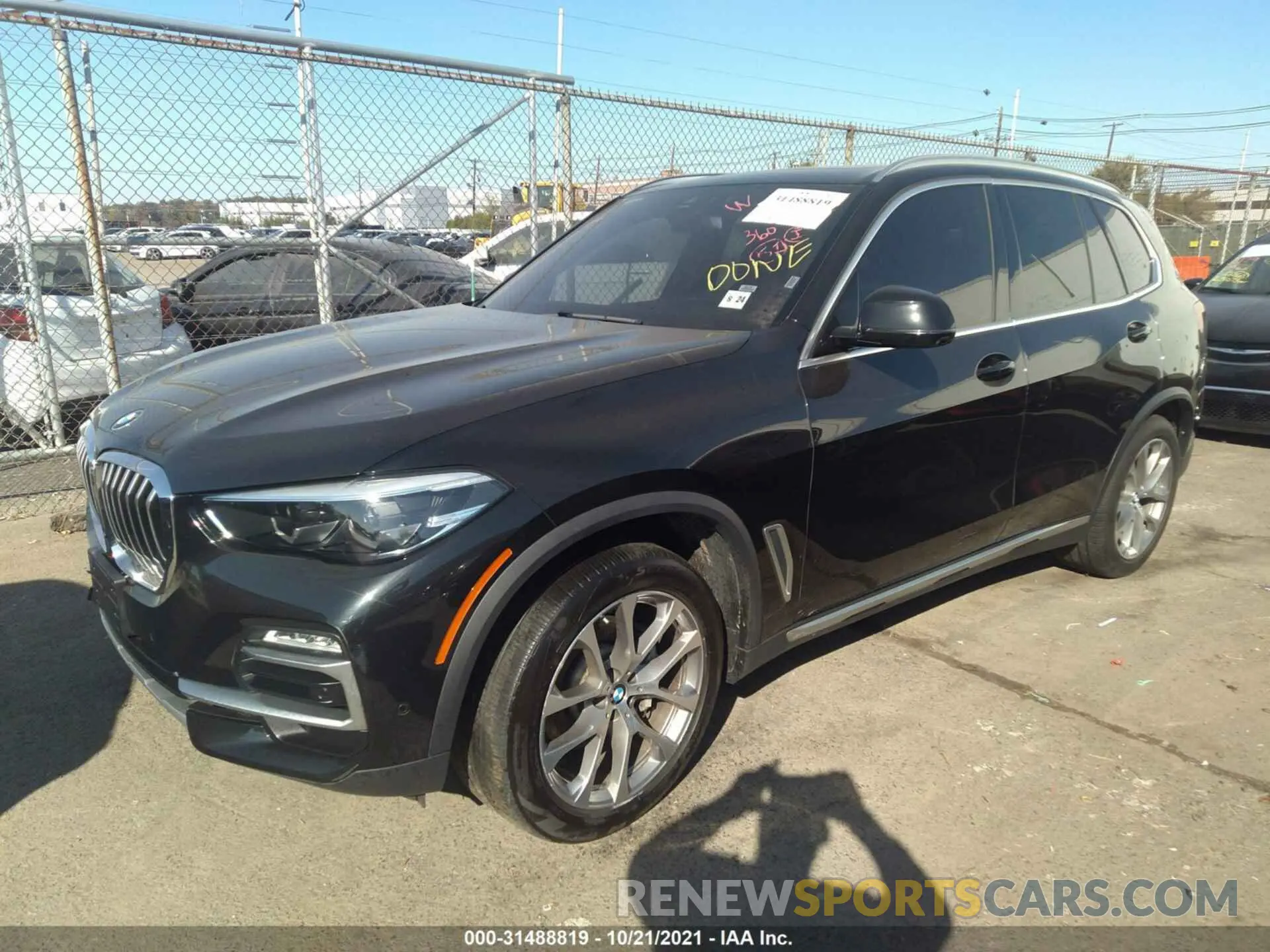 2 fotografías del automóvil dañado 5UXCR6C57KLL52750 BMW X5 2019