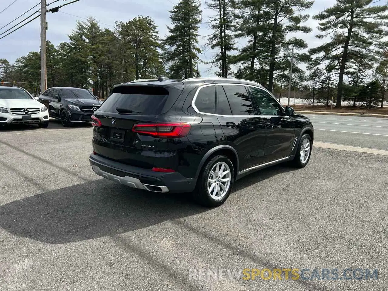 4 fotografías del automóvil dañado 5UXCR6C57KLL62128 BMW X5 2019