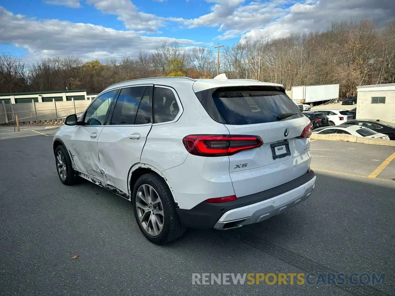 2 fotografías del automóvil dañado 5UXCR6C58KLK88282 BMW X5 2019