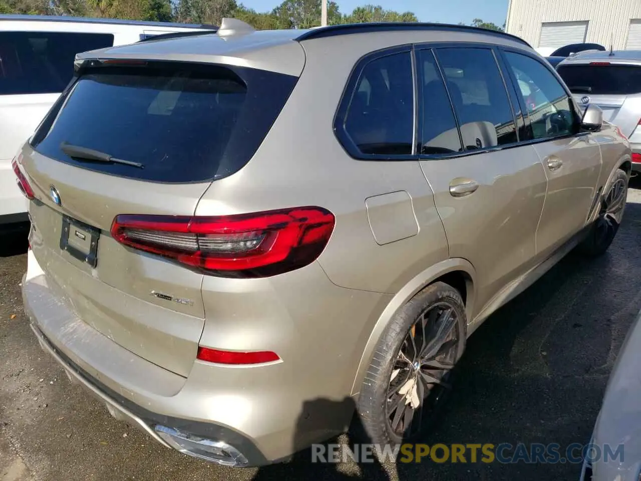 4 fotografías del automóvil dañado 5UXCR6C58KLL12788 BMW X5 2019