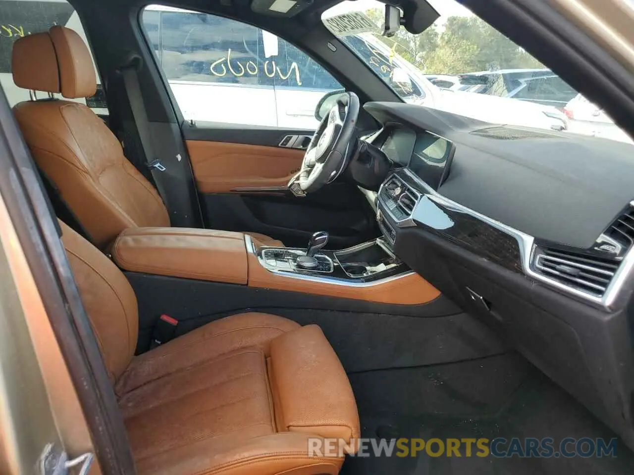 5 fotografías del automóvil dañado 5UXCR6C58KLL12788 BMW X5 2019
