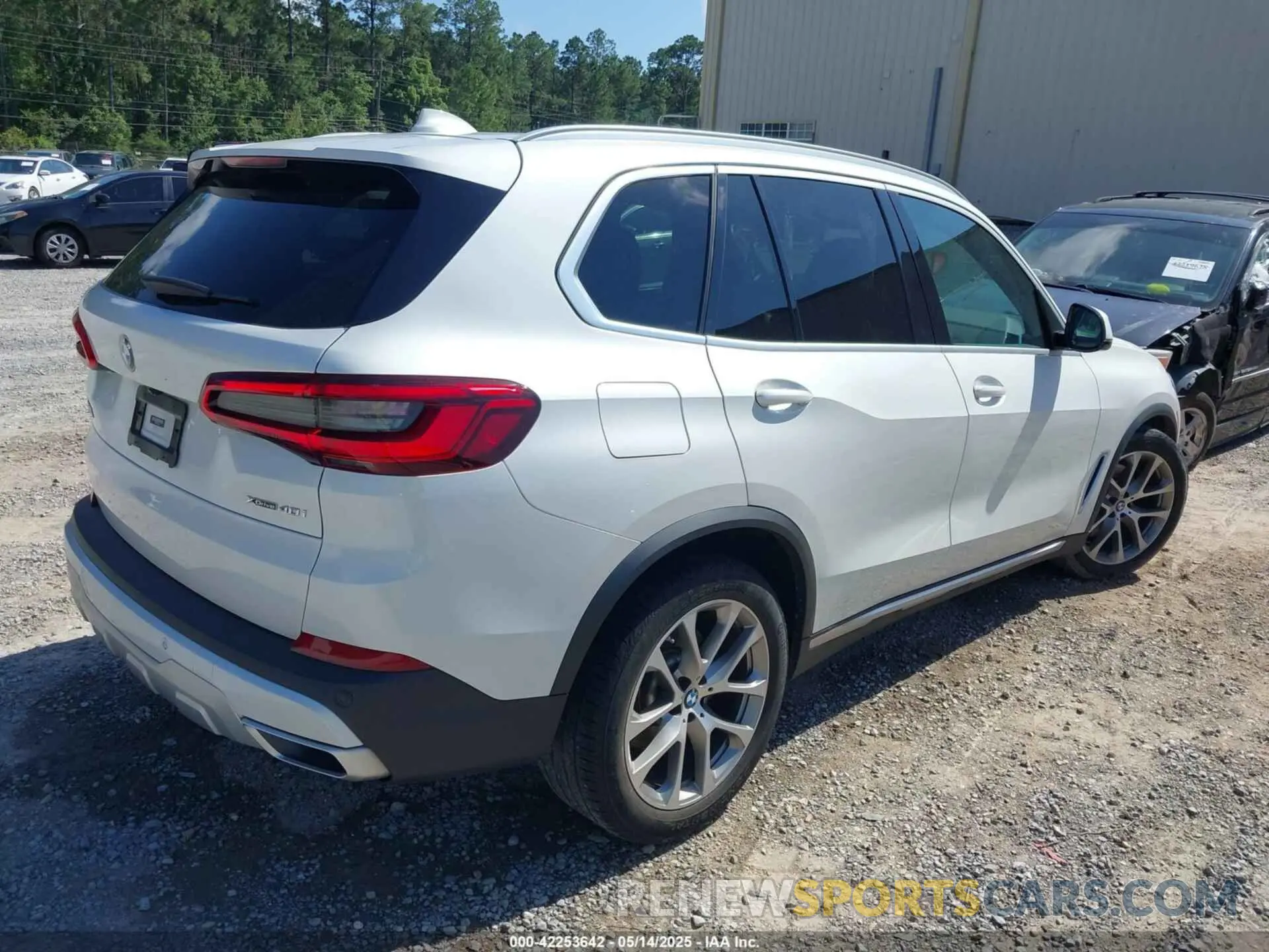 4 fotografías del automóvil dañado 5UXCR6C58KLL60811 BMW X5 2019