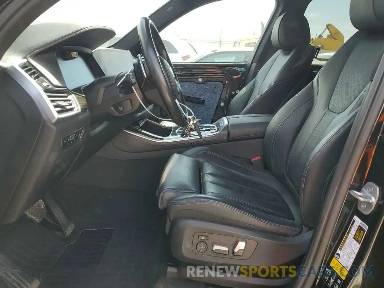 7 fotografías del automóvil dañado 5UXCR6C58KLL61618 BMW X5 2019