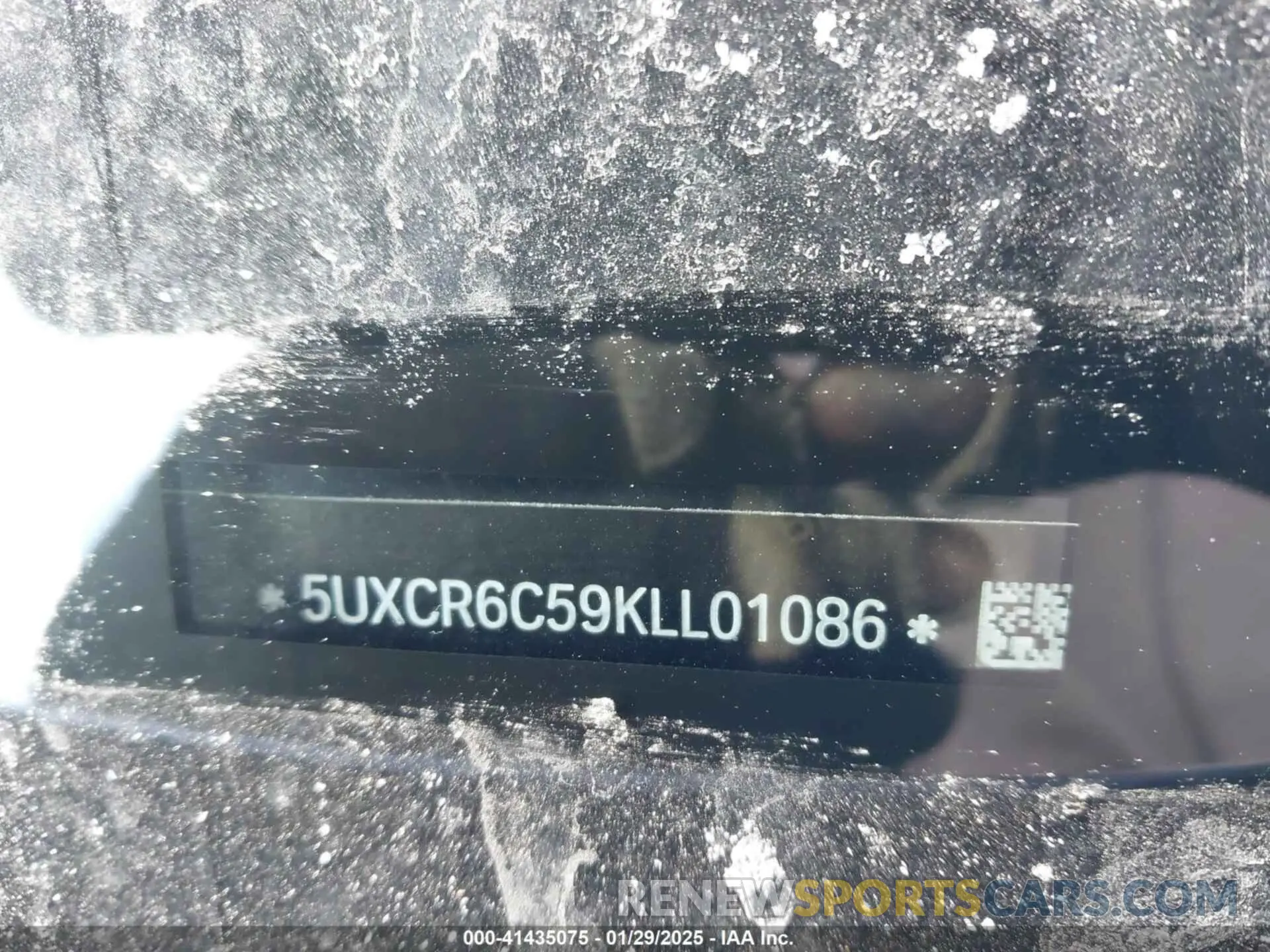 17 fotografías del automóvil dañado 5UXCR6C59KLL01086 BMW X5 2019