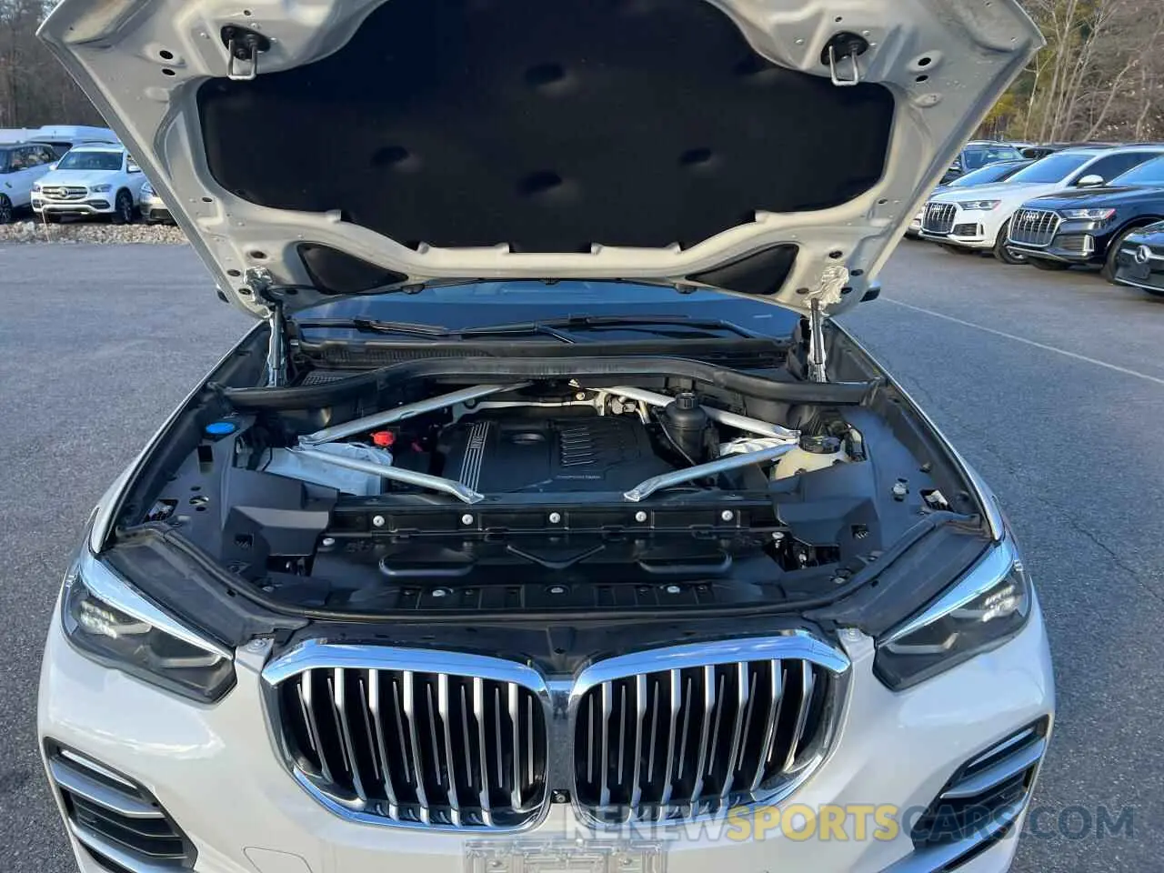 8 fotografías del automóvil dañado 5UXCR6C59KLL03193 BMW X5 2019