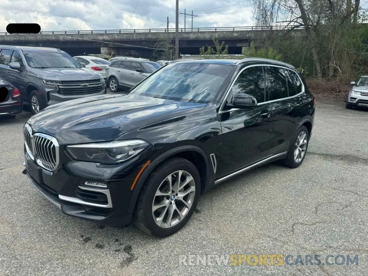 2 fotografías del automóvil dañado 5UXCR6C59KLL21466 BMW X5 2019