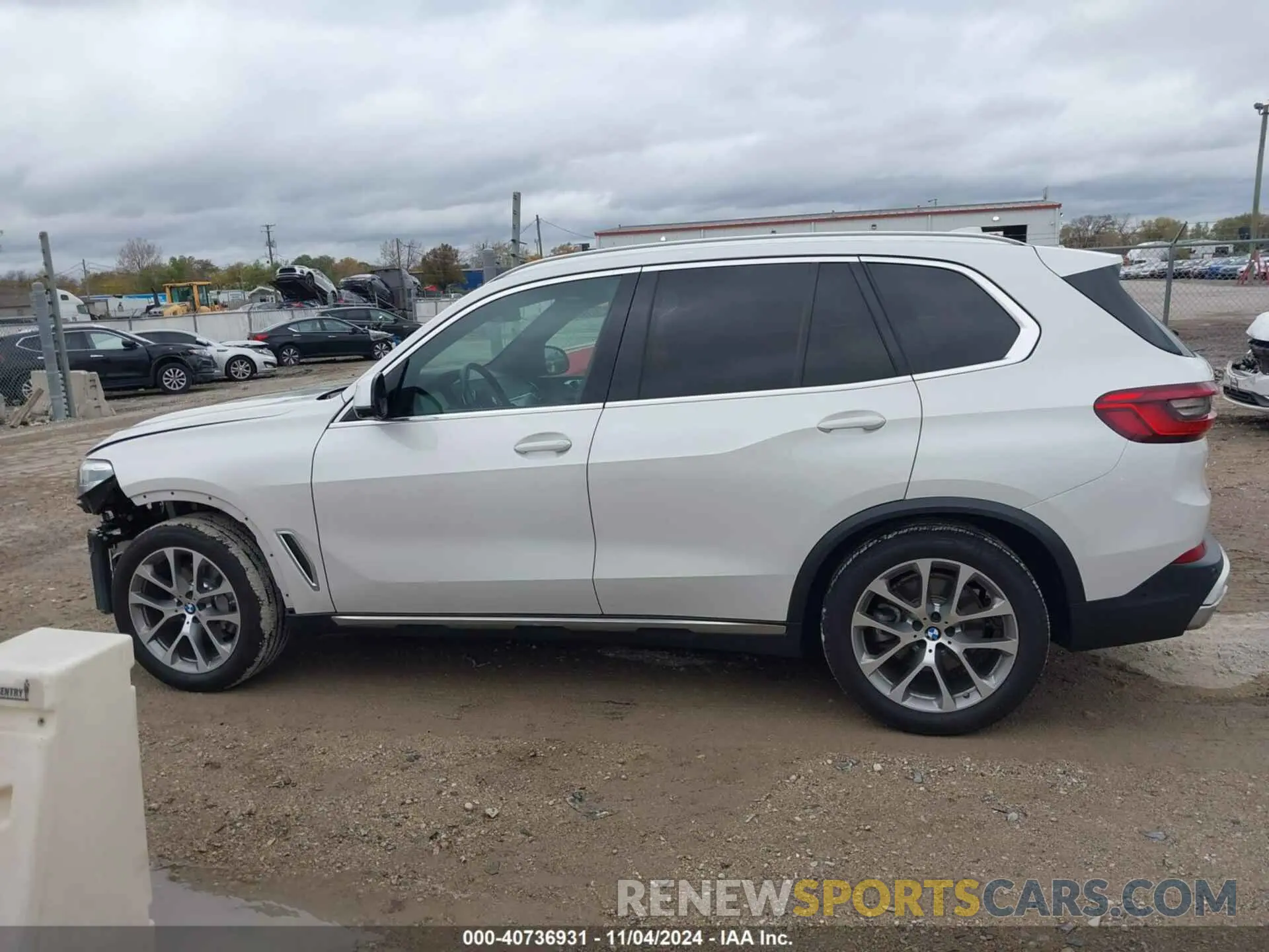 14 fotografías del automóvil dañado 5UXCR6C5XKLL01386 BMW X5 2019