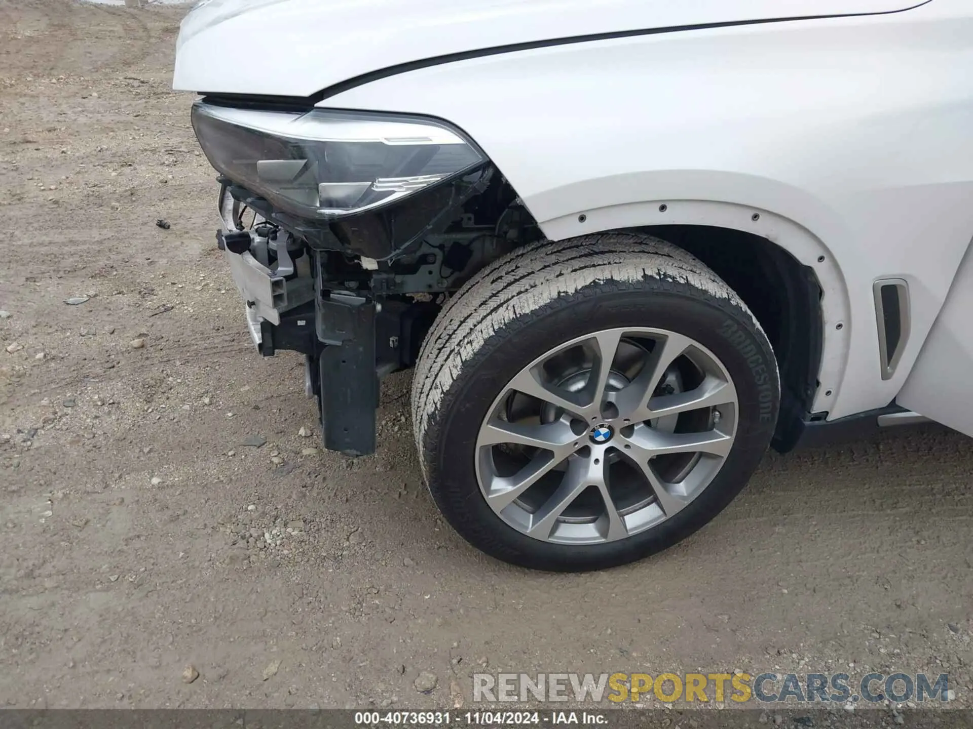 18 fotografías del automóvil dañado 5UXCR6C5XKLL01386 BMW X5 2019