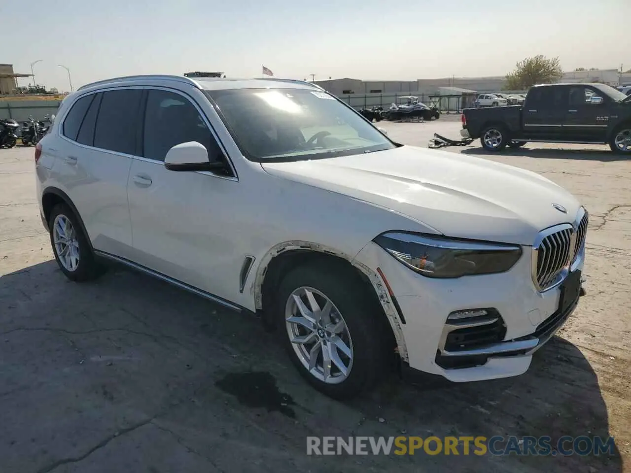 4 fotografías del automóvil dañado 5UXCR6C5XKLL03915 BMW X5 2019