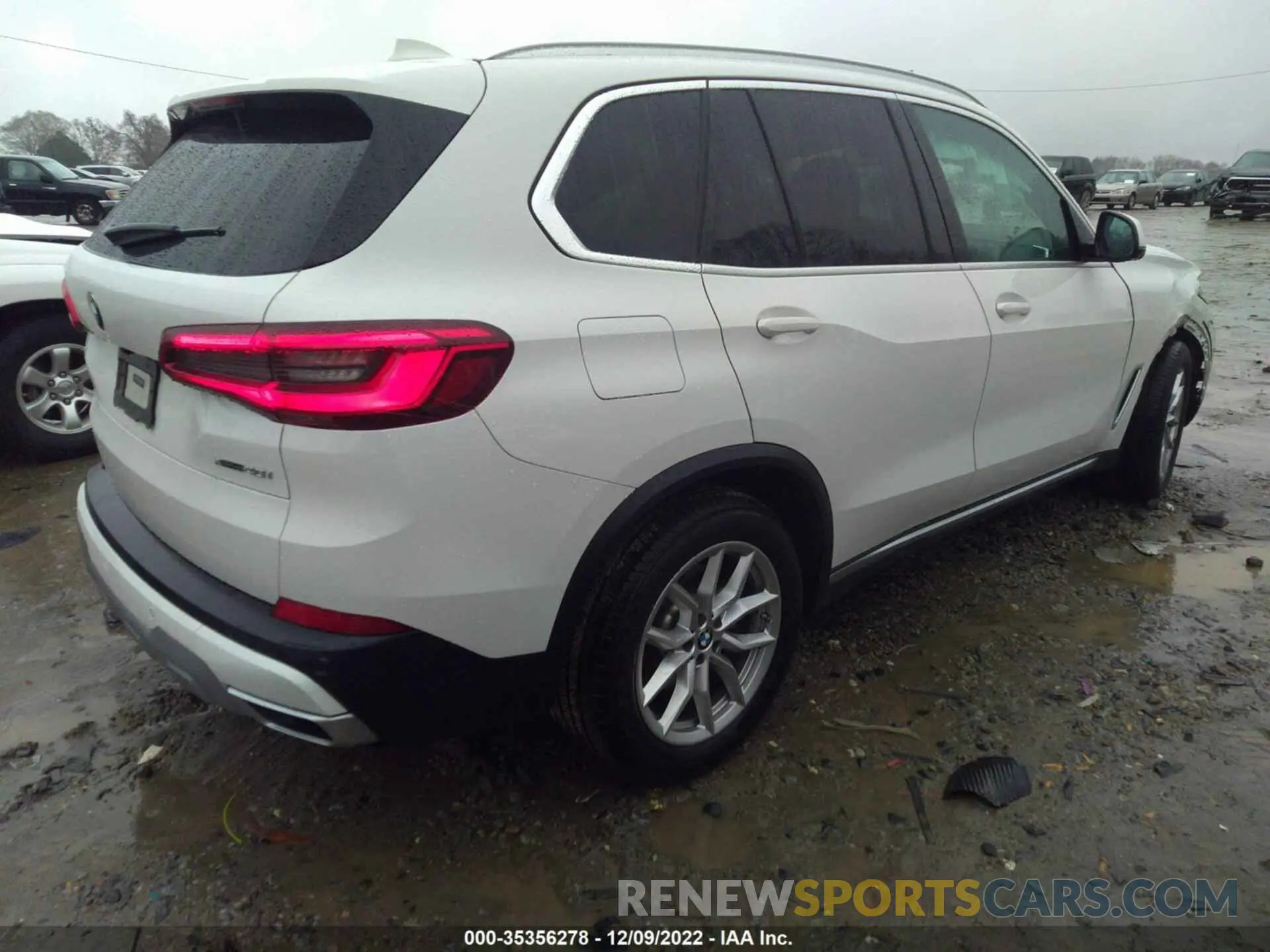 4 fotografías del automóvil dañado 5UXCR6C5XKLL60714 BMW X5 2019