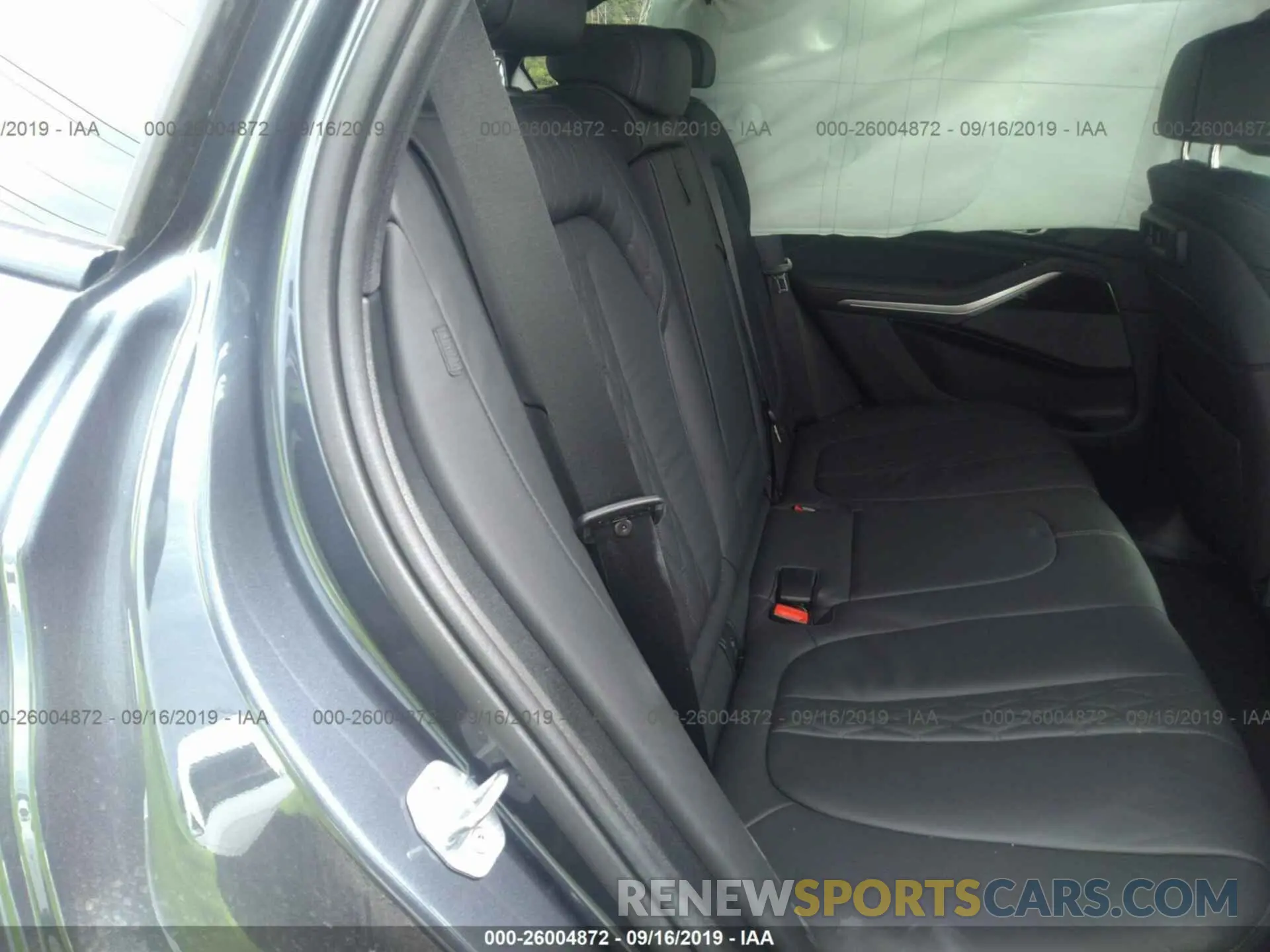 8 fotografías del automóvil dañado 5UXJU2C50KLN64422 BMW X5 2019