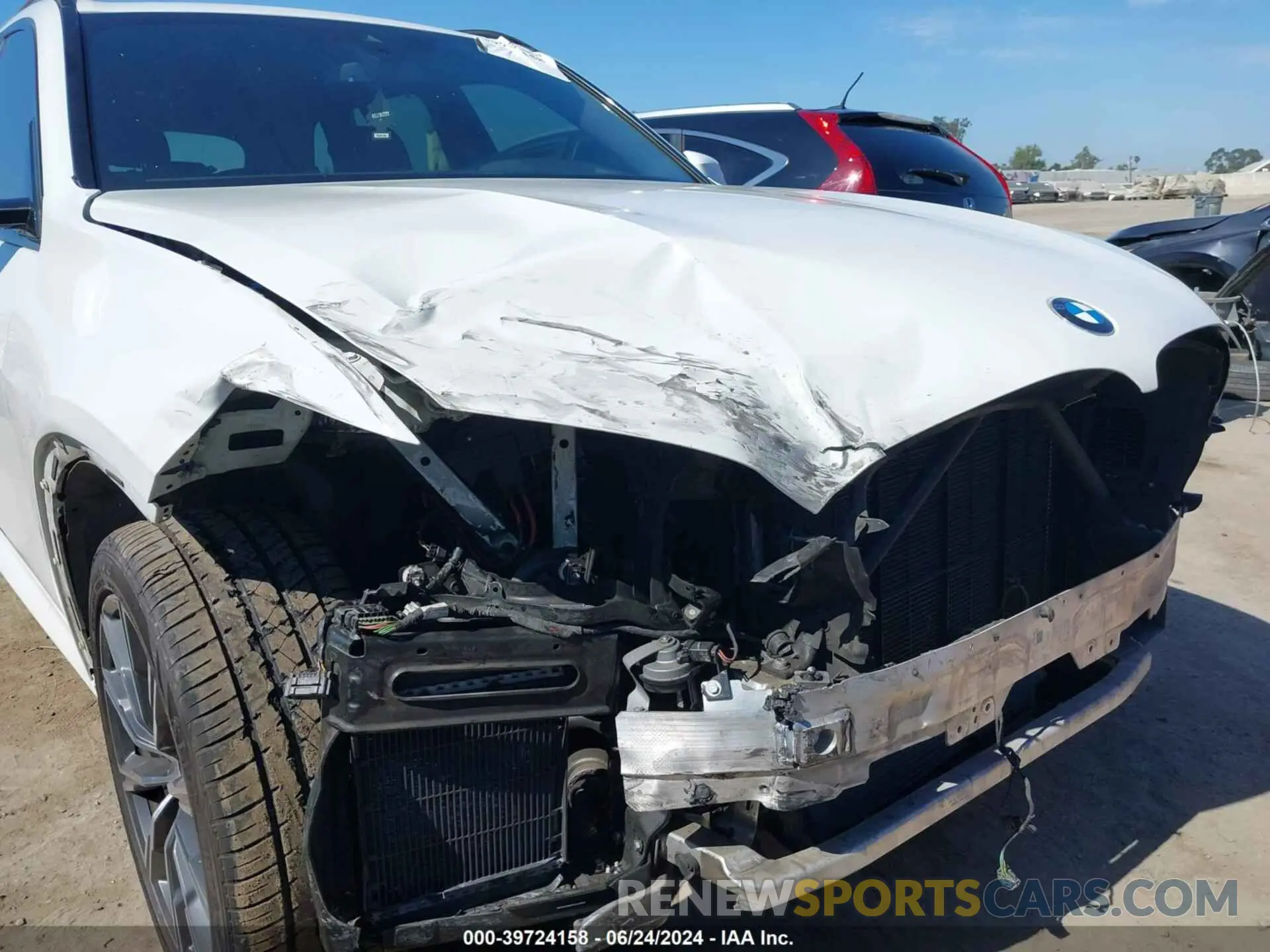 6 fotografías del automóvil dañado 5UXJU2C50KLN64615 BMW X5 2019