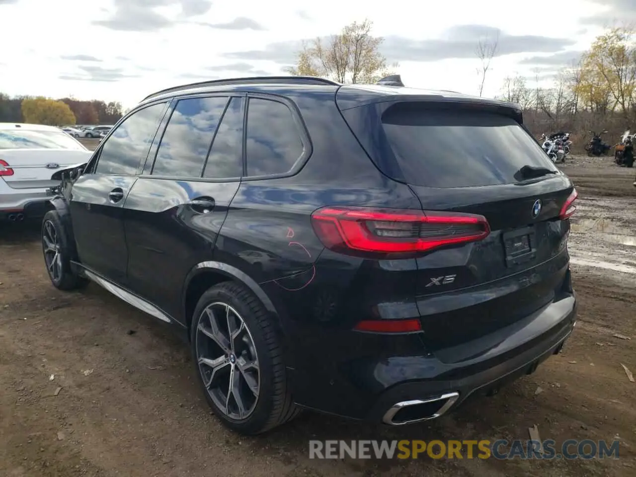 3 fotografías del automóvil dañado 5UXJU2C51KLN64753 BMW X5 2019