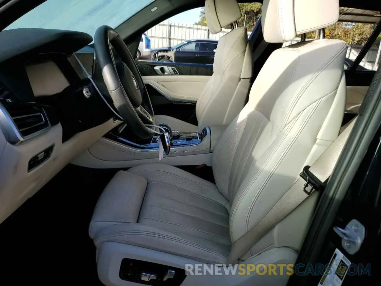 7 fotografías del automóvil dañado 5UXJU2C53KLN66861 BMW X5 2019